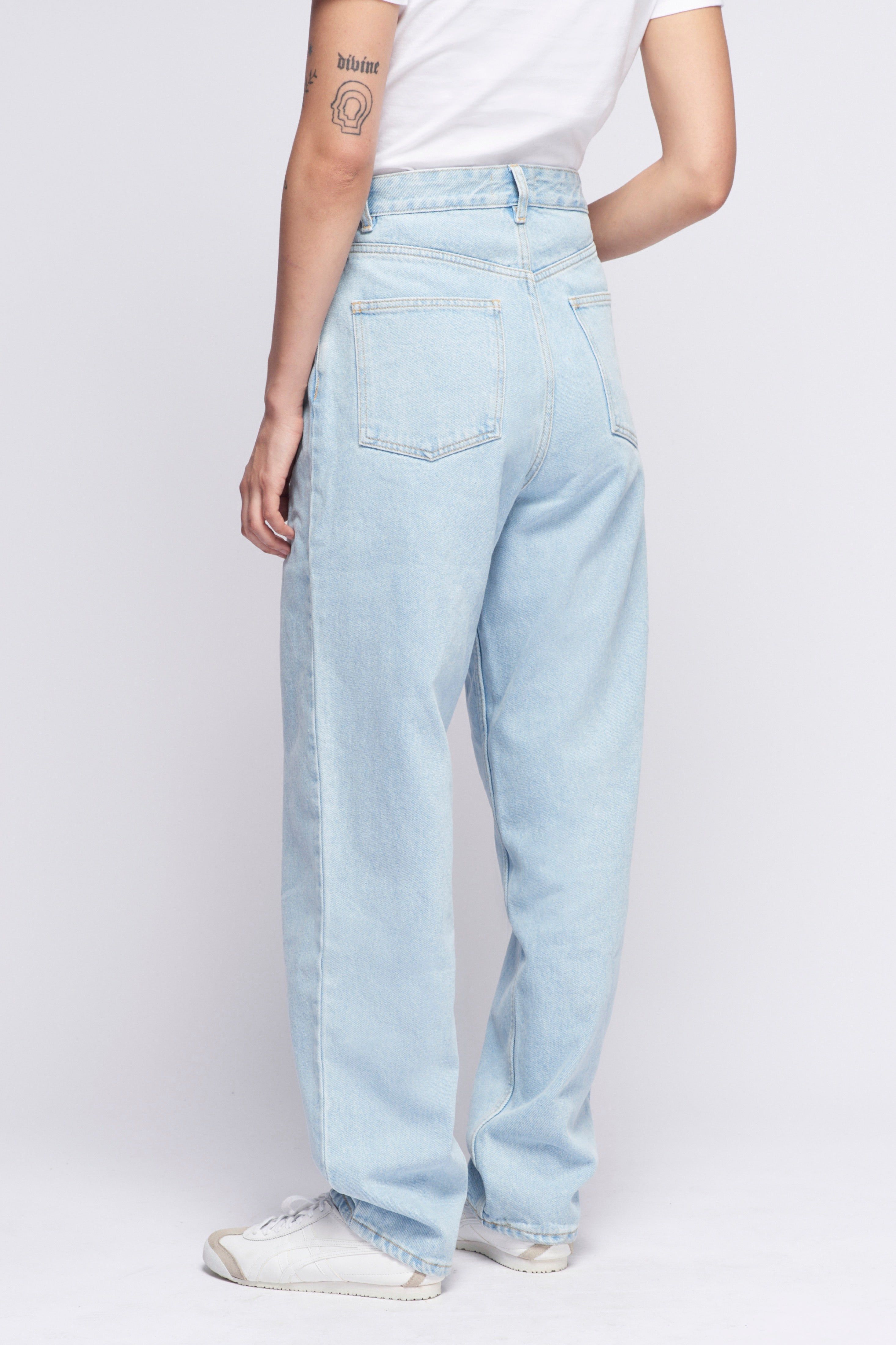 Unisex Antifit Denim in Light Wash sold by Kotn product image thumbnail 5