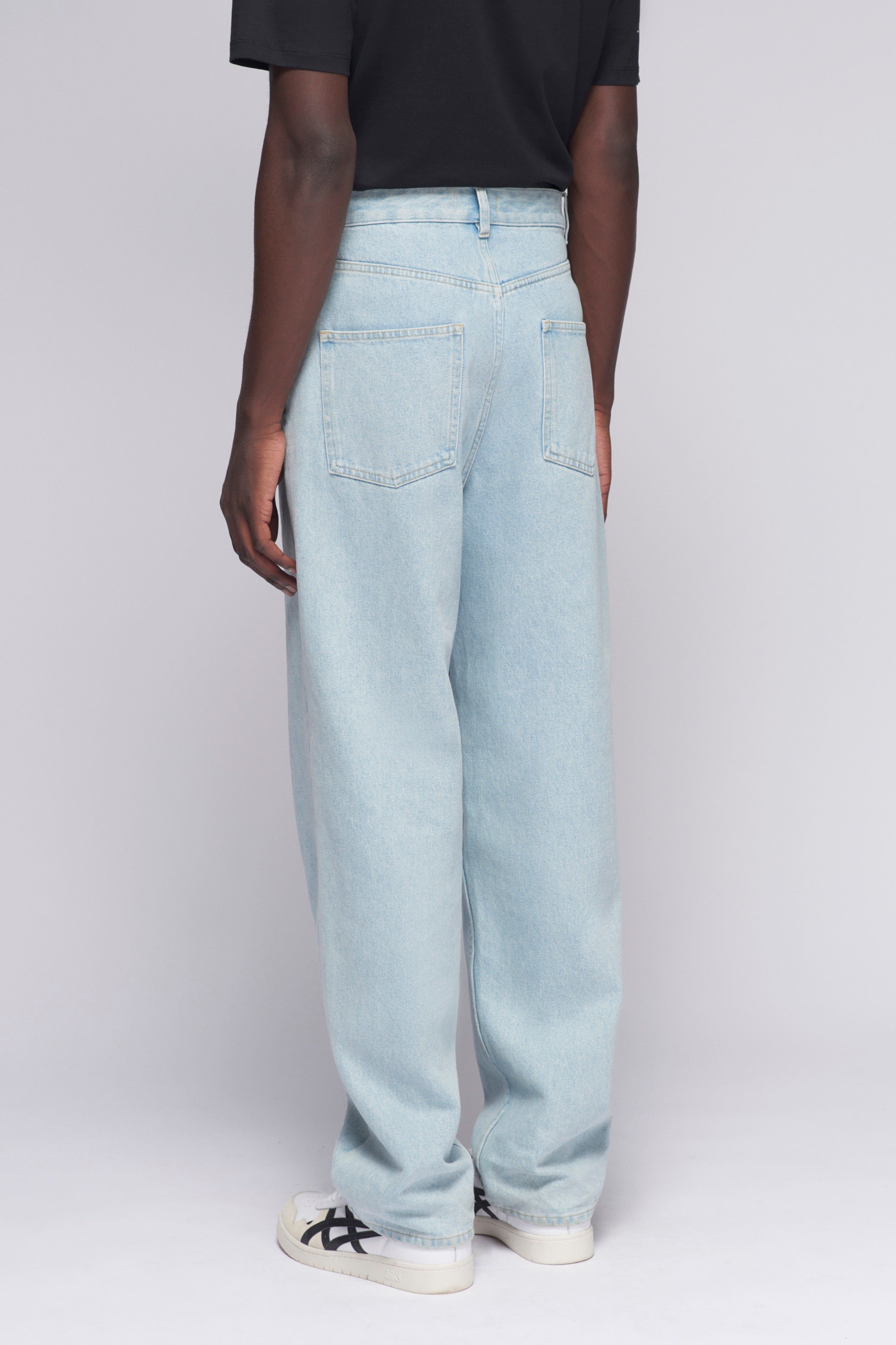 Unisex Antifit Denim in Light Wash sold by Kotn product image thumbnail 6
