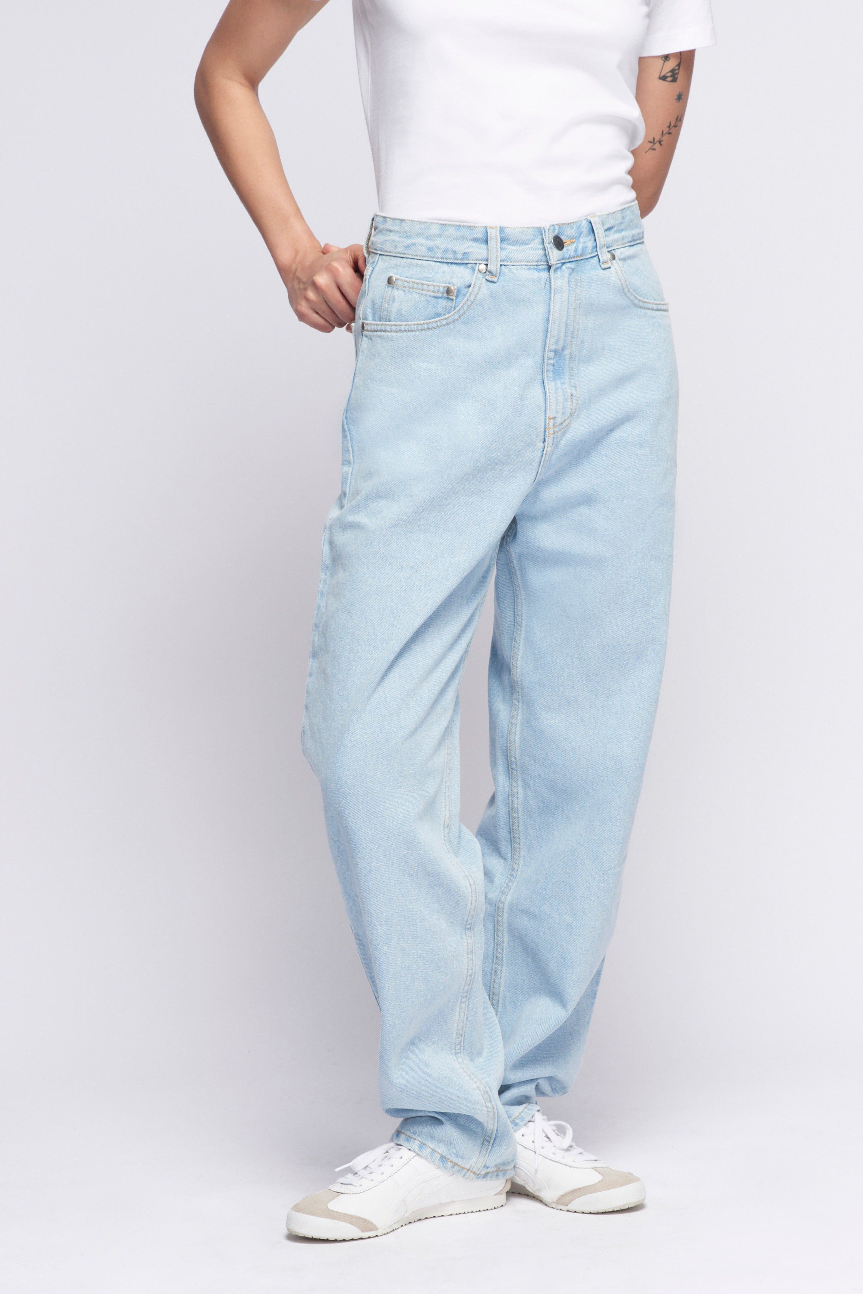 Unisex Antifit Denim in Light Wash sold by Kotn product image thumbnail 3