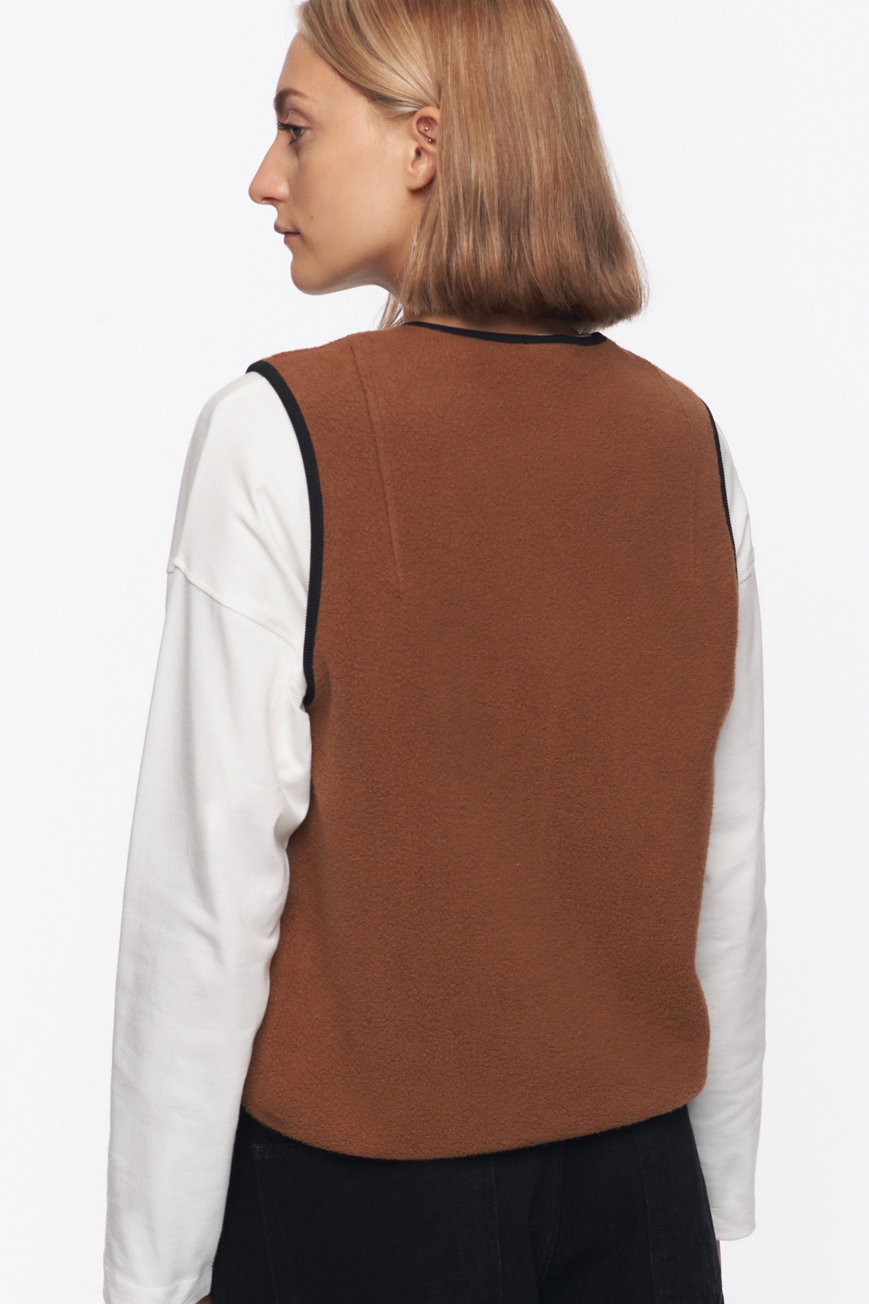 Unisex Reverse Fleece Vest in Acorn/Black sold by Kotn product image thumbnail 4