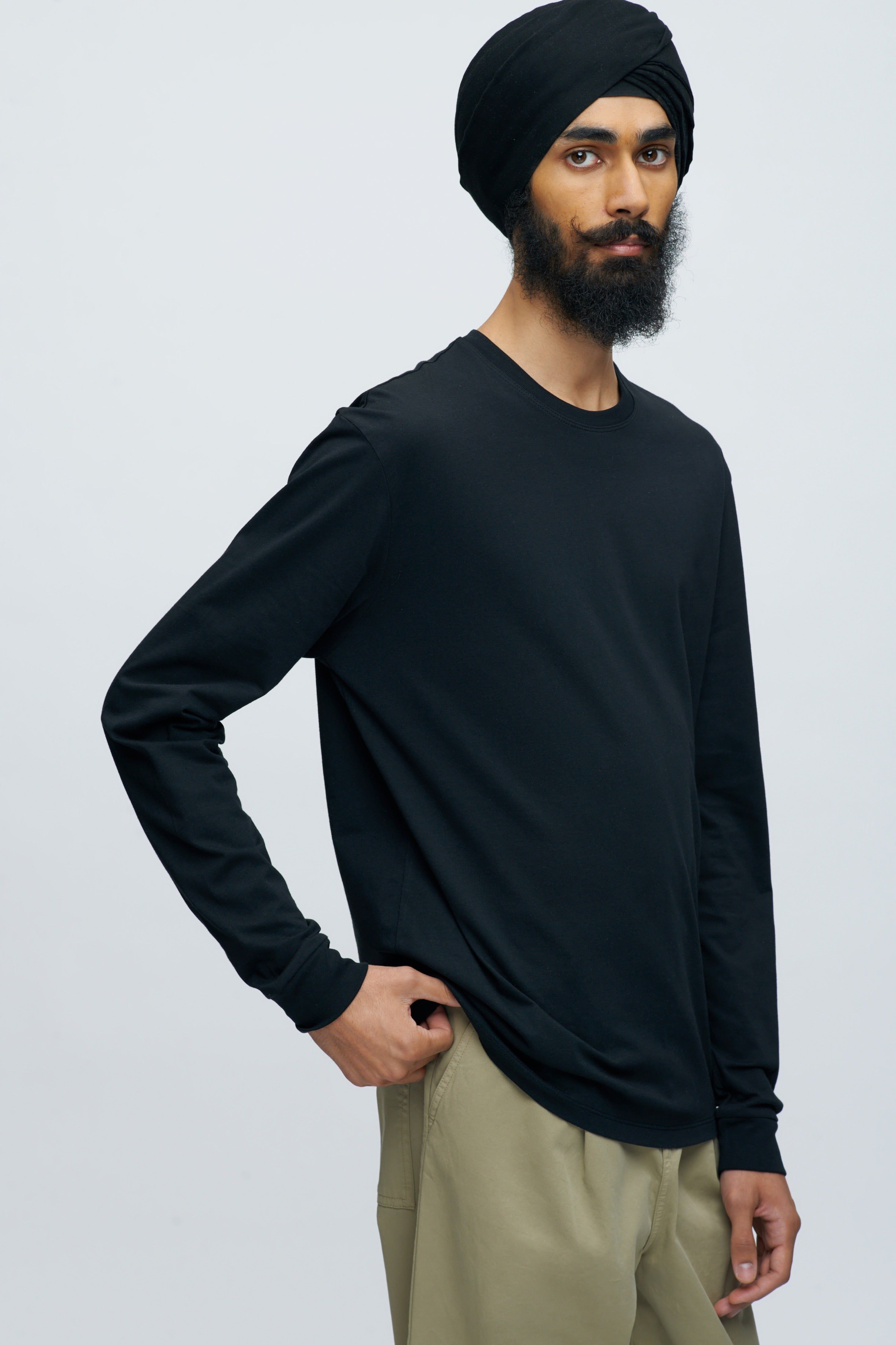 Essential Longsleeve in Black sold by Kotn product image thumbnail 3