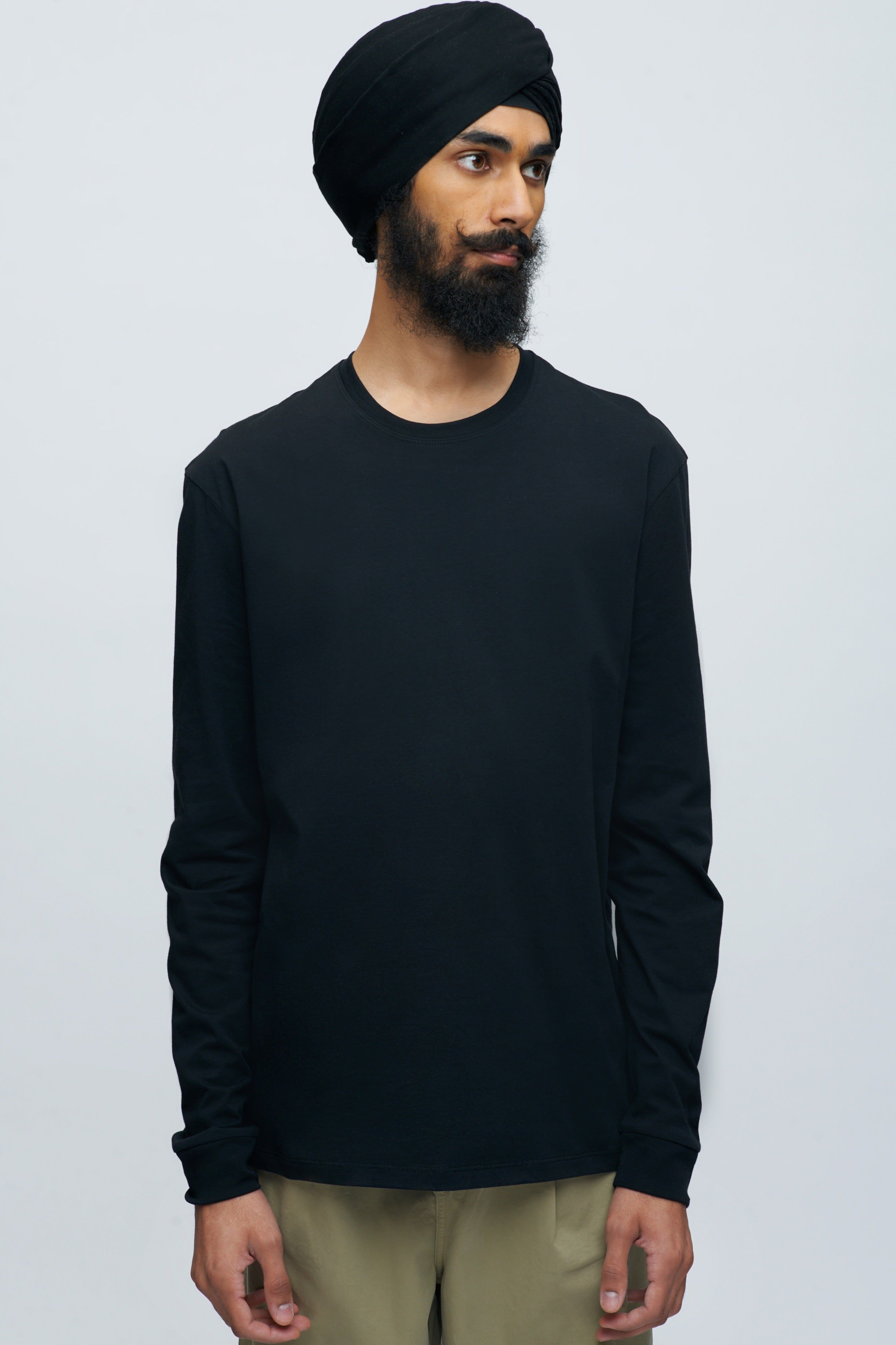 Essential Longsleeve in Black sold by Kotn product image thumbnail 2