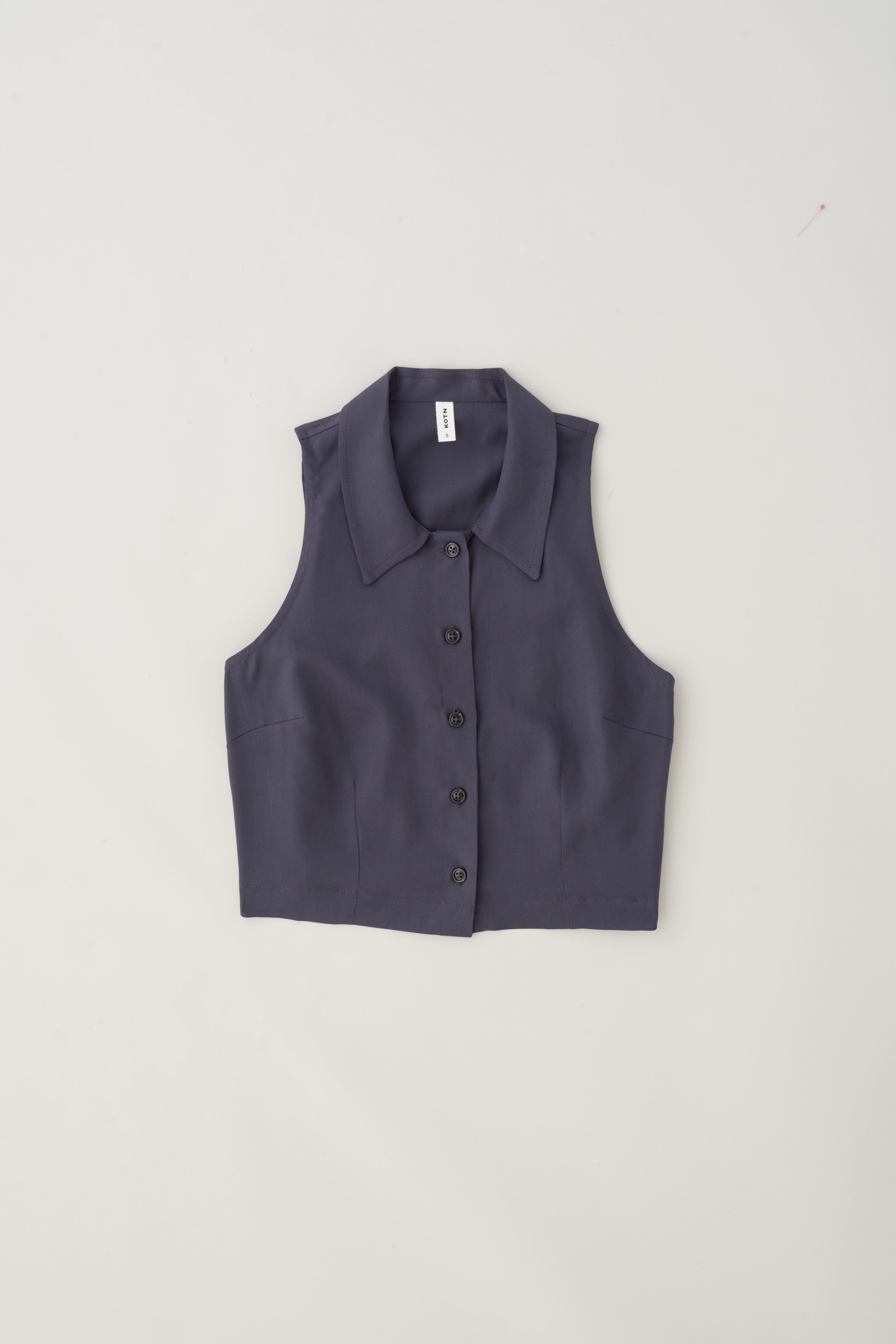 Women's Crop Flow Shirt in Iron sold by Kotn product image thumbnail 5