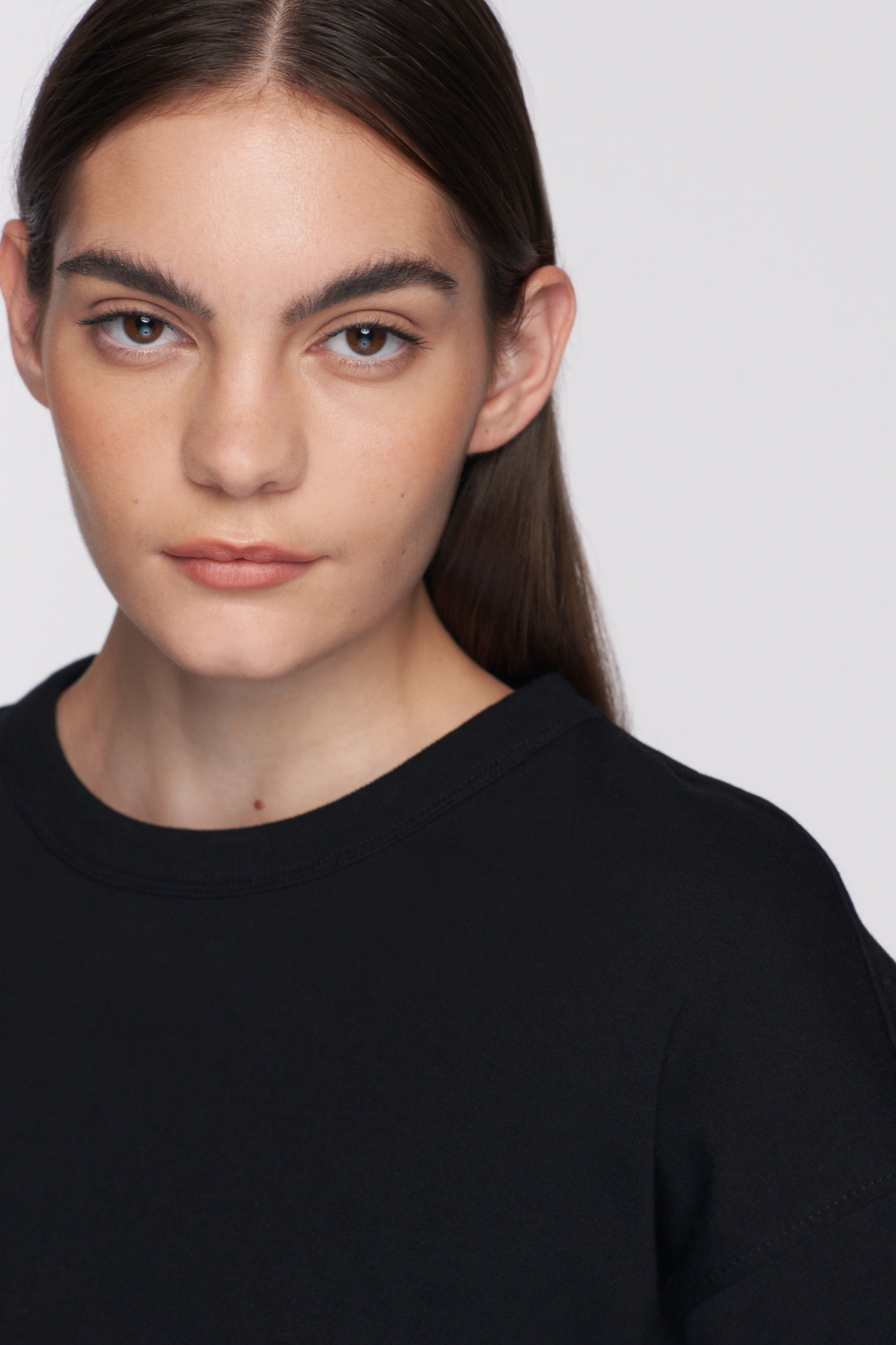 Women's Heavyweight Longsleeve in Black sold by Kotn product image thumbnail 4