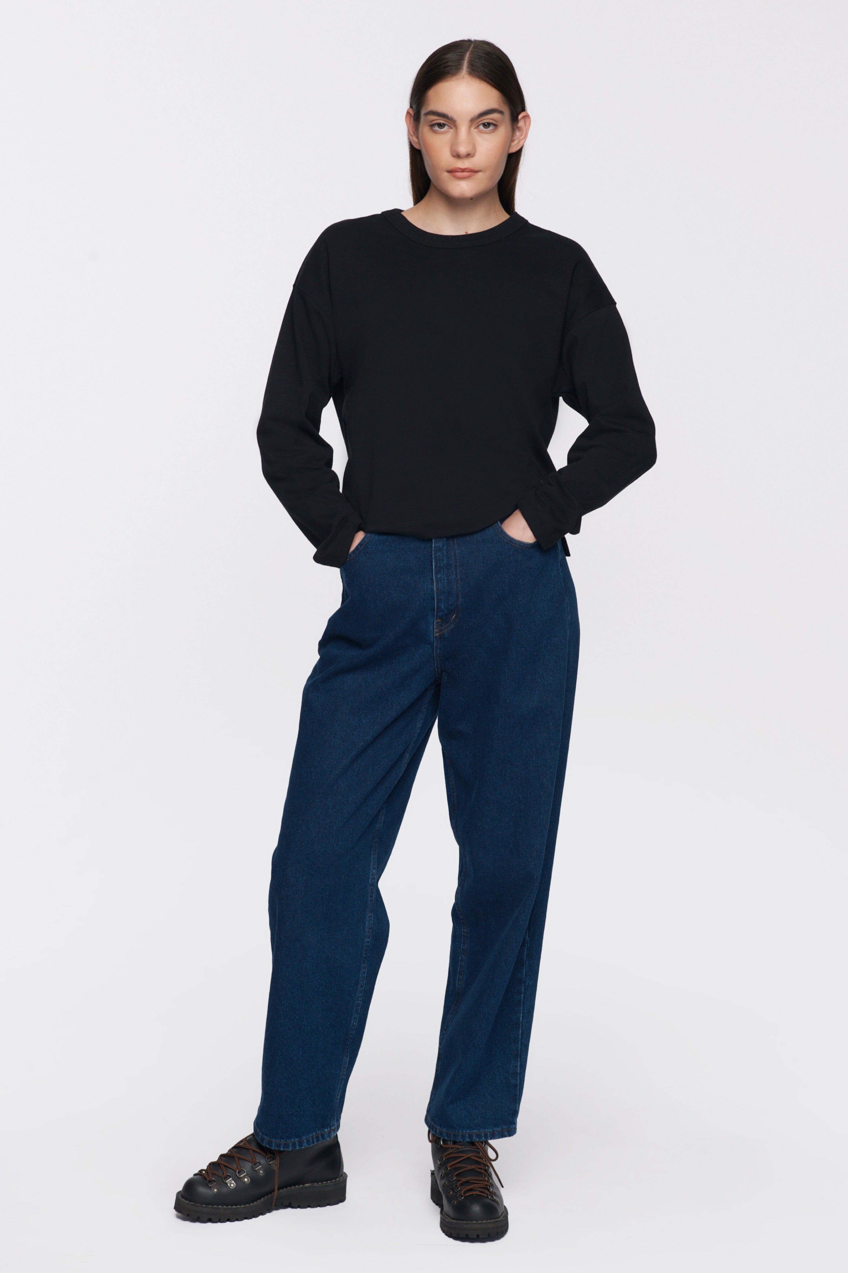 Women's Heavyweight Longsleeve in Black sold by Kotn