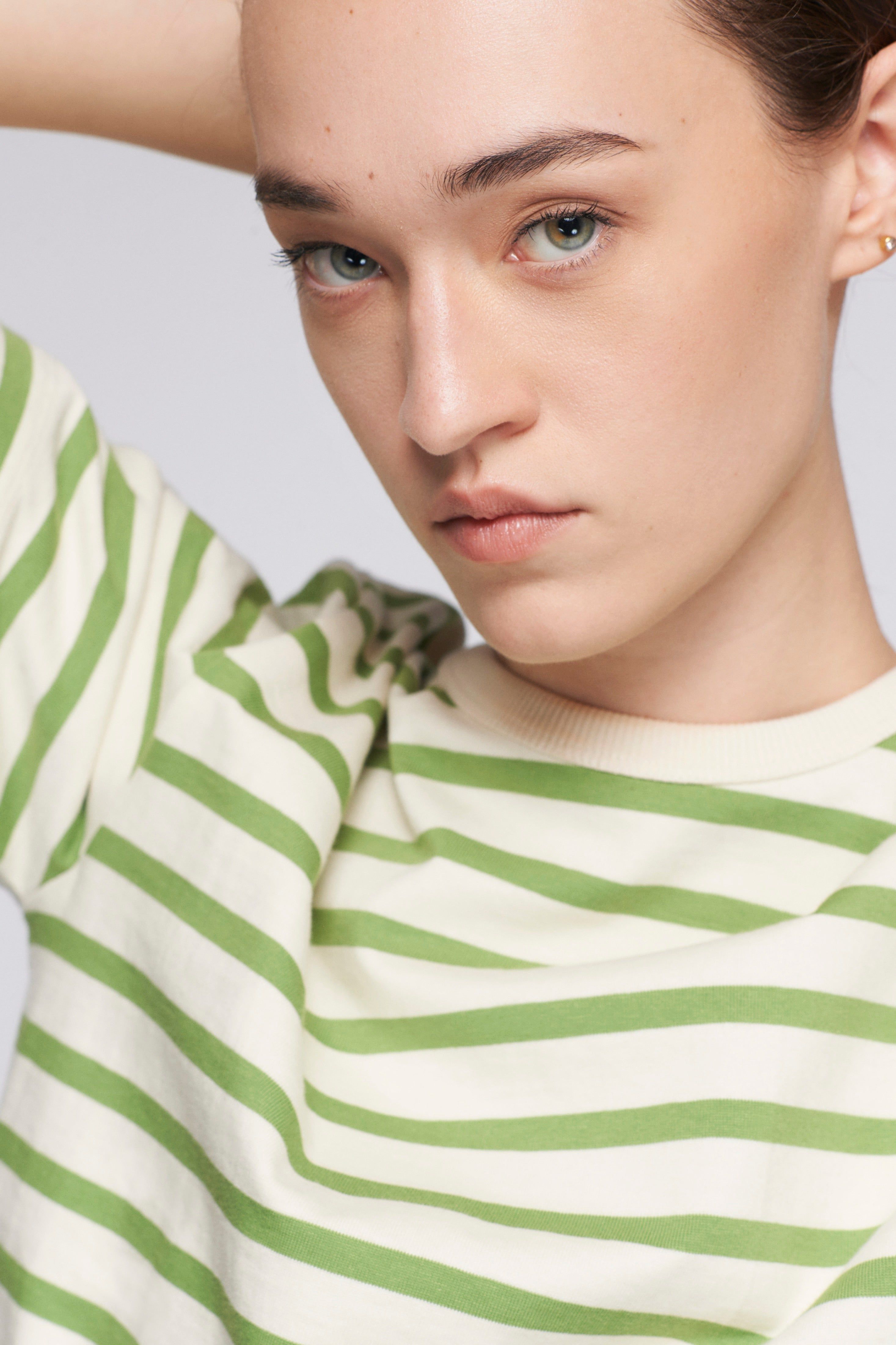 Unisex Stripe Heavyweight Box Crew in Marshmallow/Faded Apple sold by Kotn product image thumbnail 7