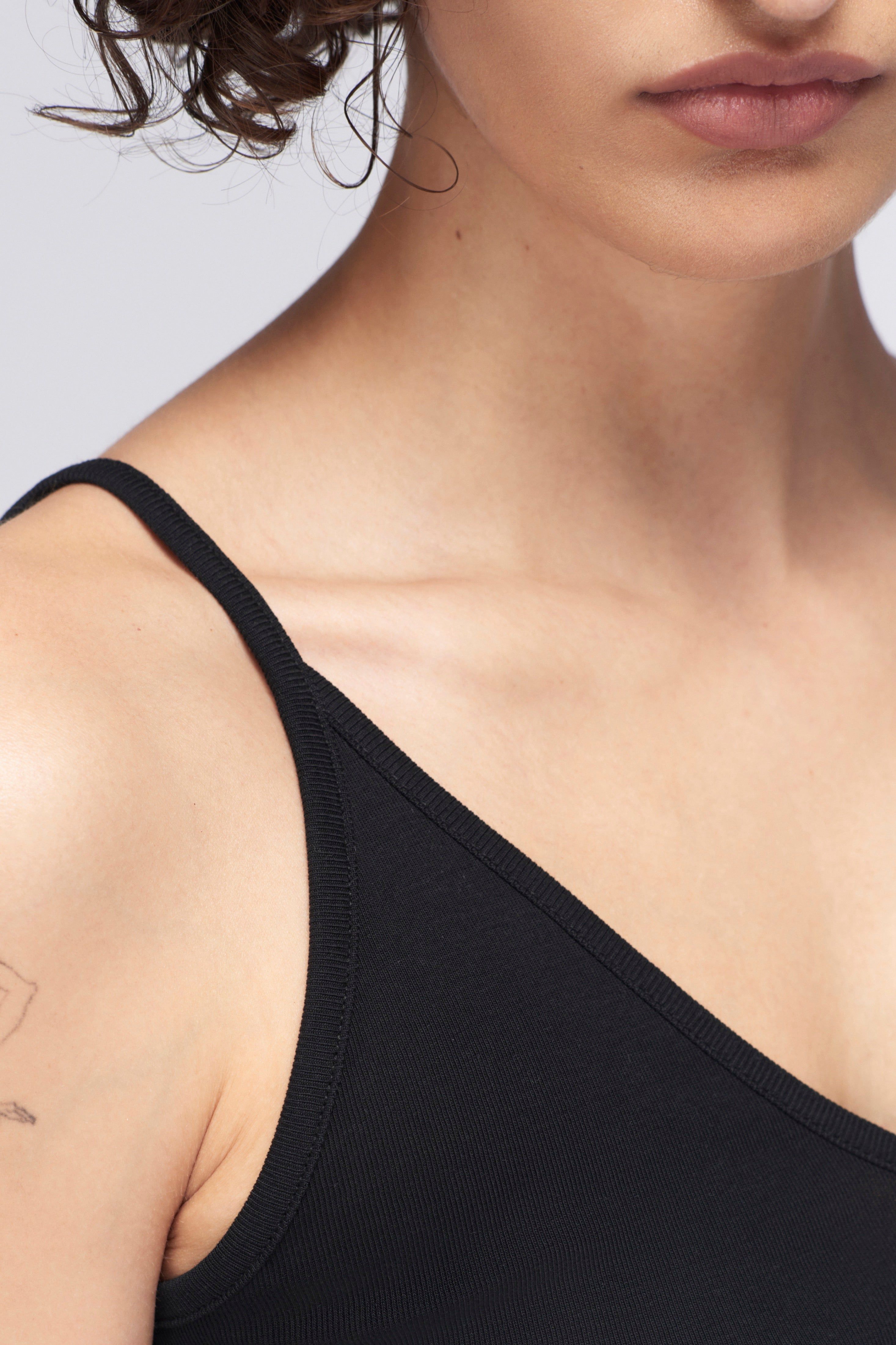 V-neck Tank in Black sold by Kotn product image thumbnail 5