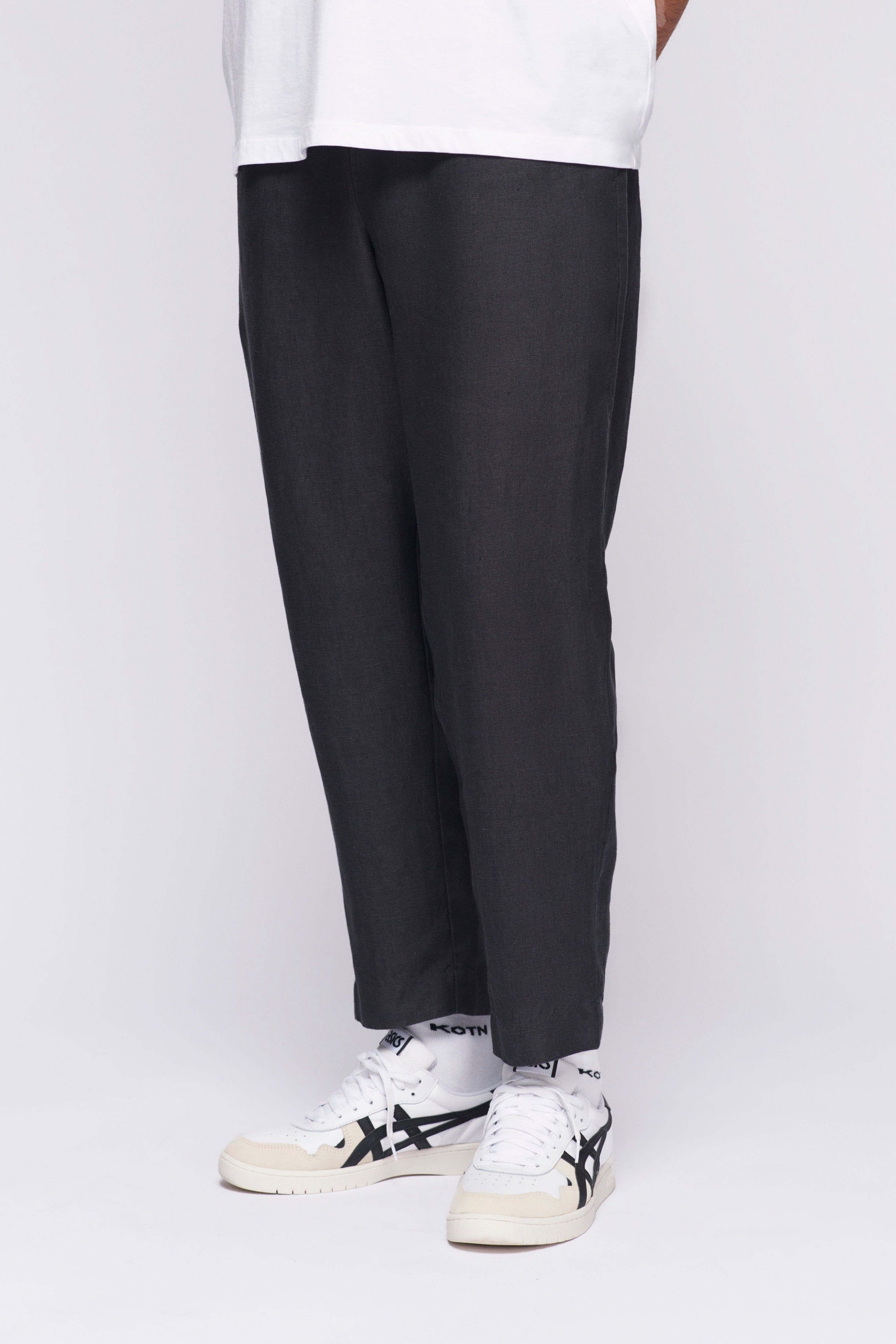 Unisex Cairo Linen Pant in Black sold by Kotn product image thumbnail 4