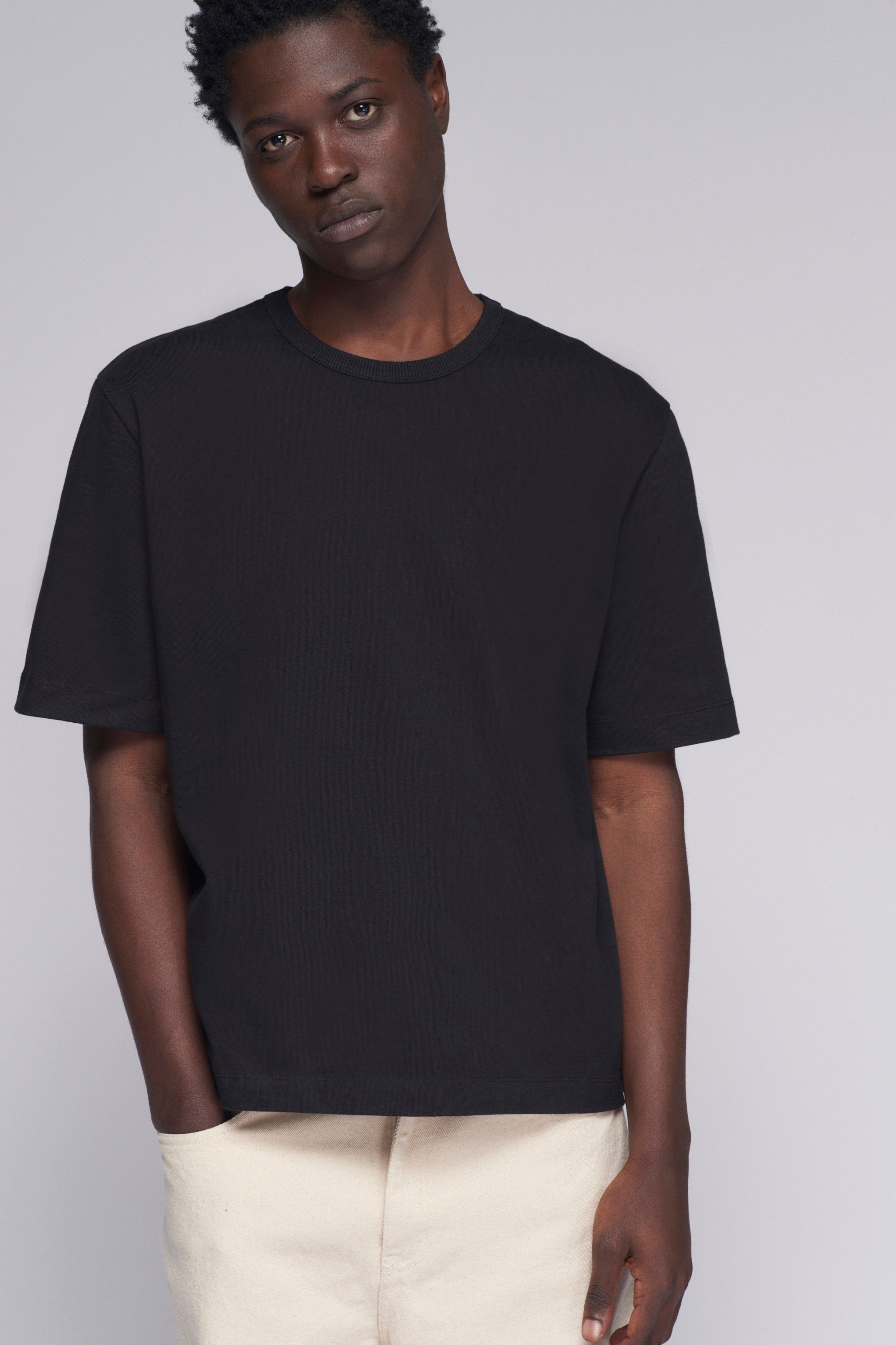 Unisex Heavyweight Box Crew in Black sold by Kotn product image thumbnail 4