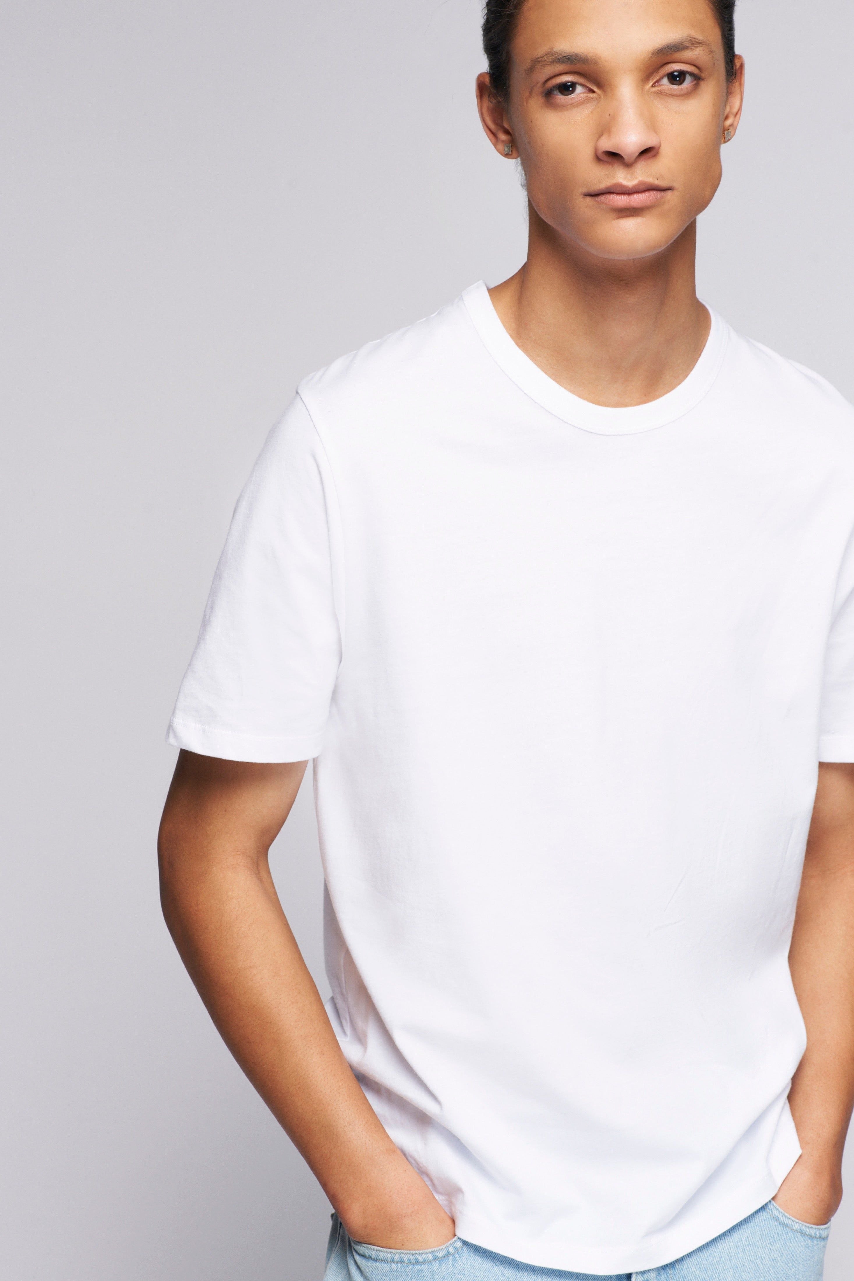 Men's Easy Crew in White sold by Kotn product image thumbnail 2