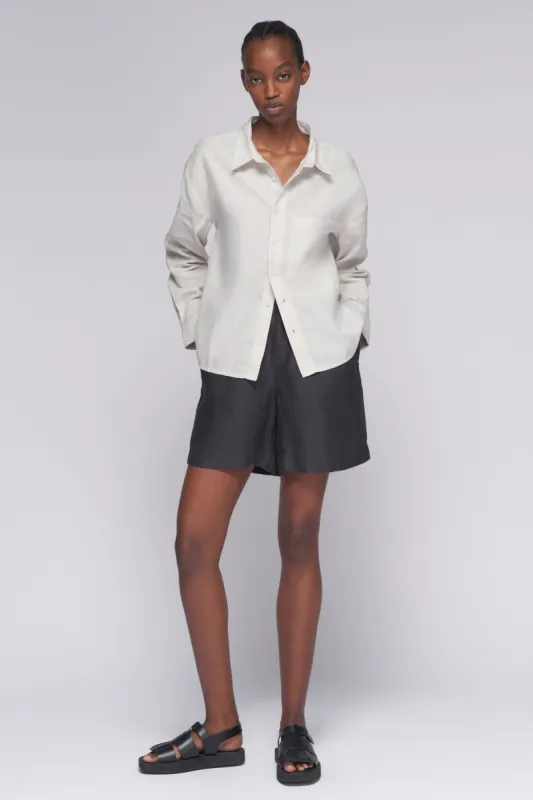 Unisex Cairo Linen Shirt in Natural sold by Kotn