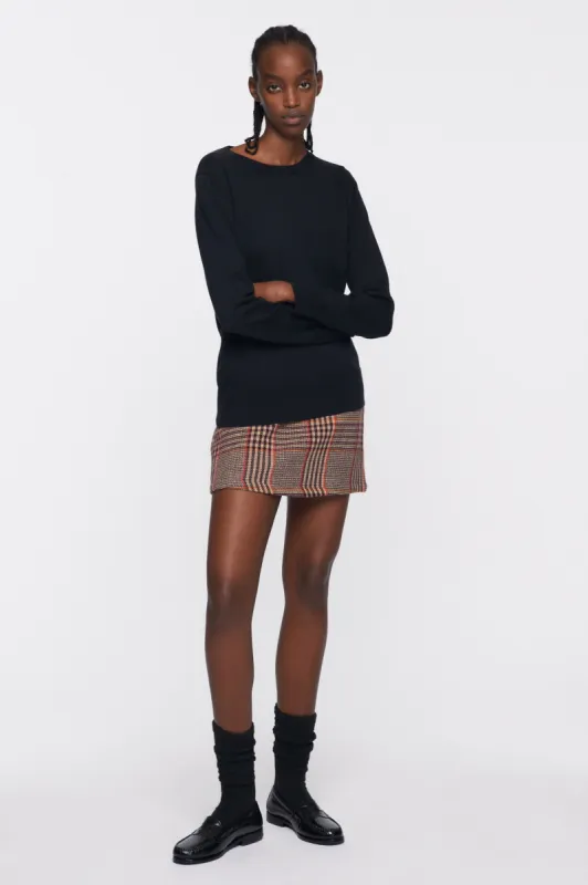 Women's Fine Knit Crewneck Sweater in Black made by Kotn
