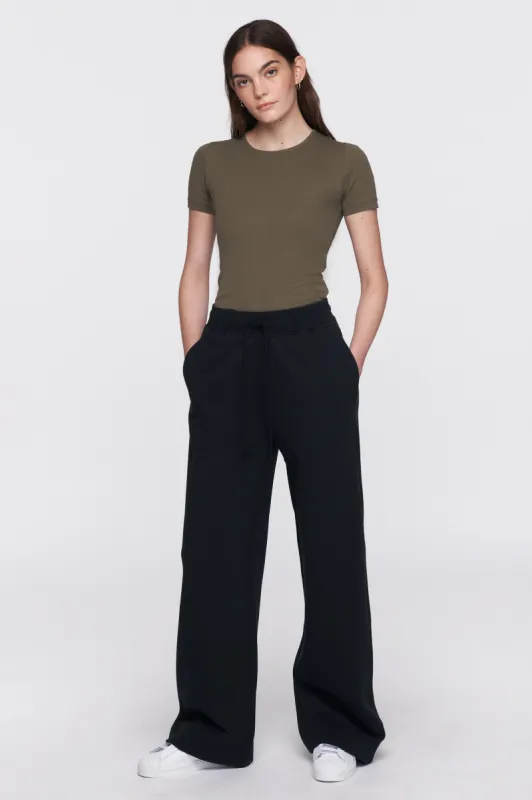 Fitted Crew in Dark Olive sold by Kotn