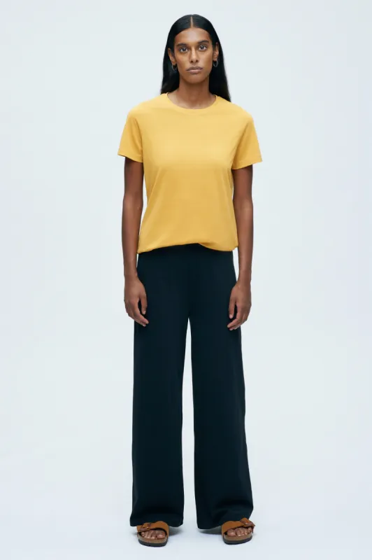 Women’s Essential Crew in Dijon made by Kotn