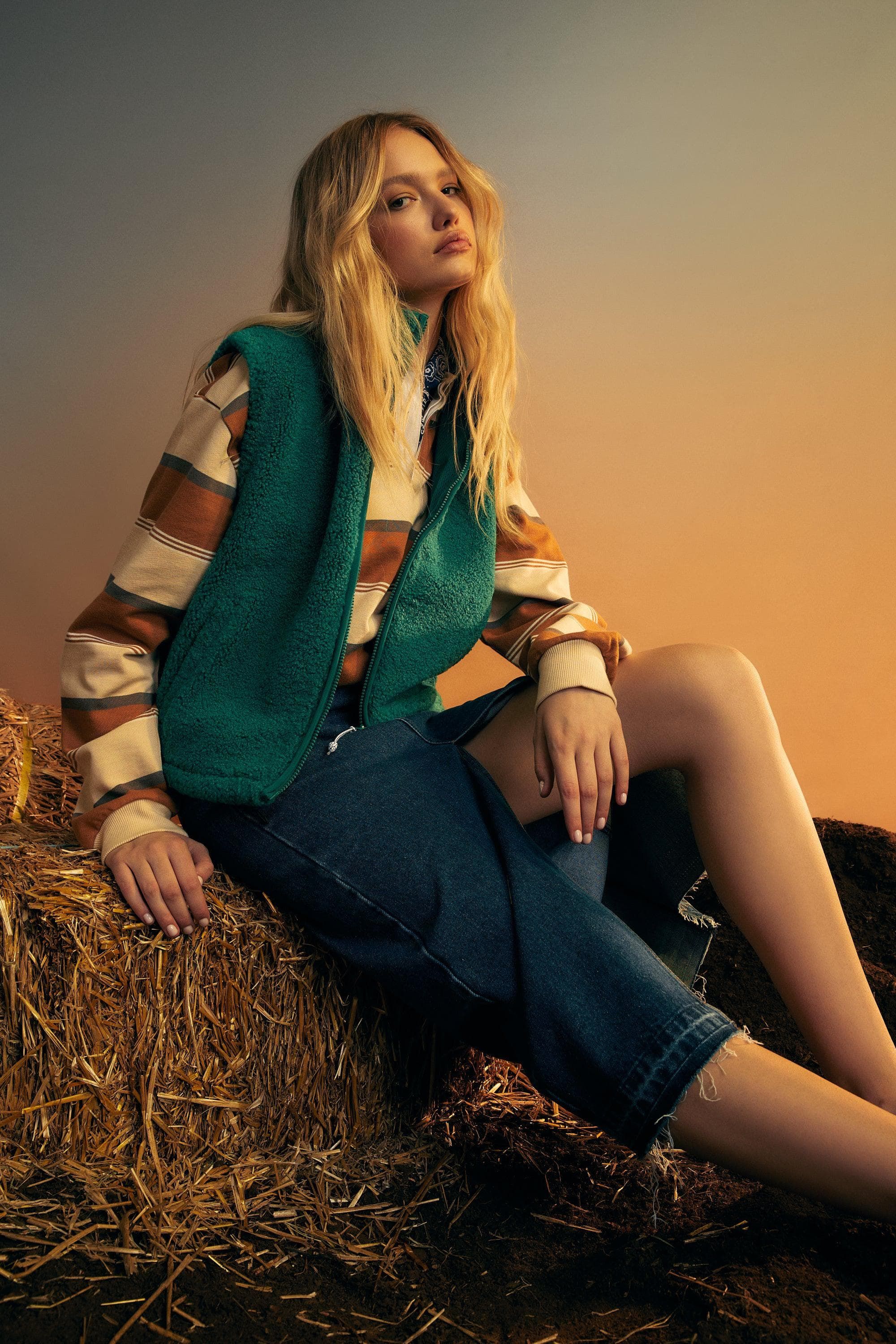 Polar Vest sold by Kuwallatee product image thumbnail 2