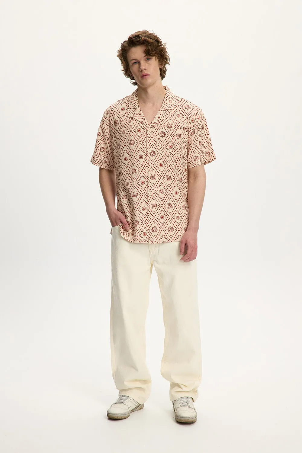 Linen Printed Yacht Shirt 2.0 sold by Kuwallatee product image thumbnail 3