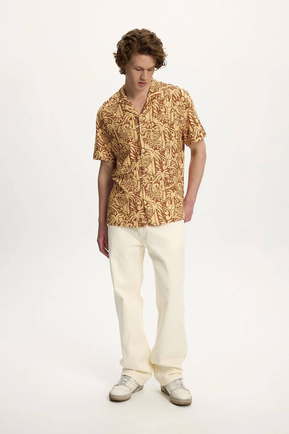 Linen Printed Yacht Shirt 2.0 sold by Kuwallatee product image thumbnail 4