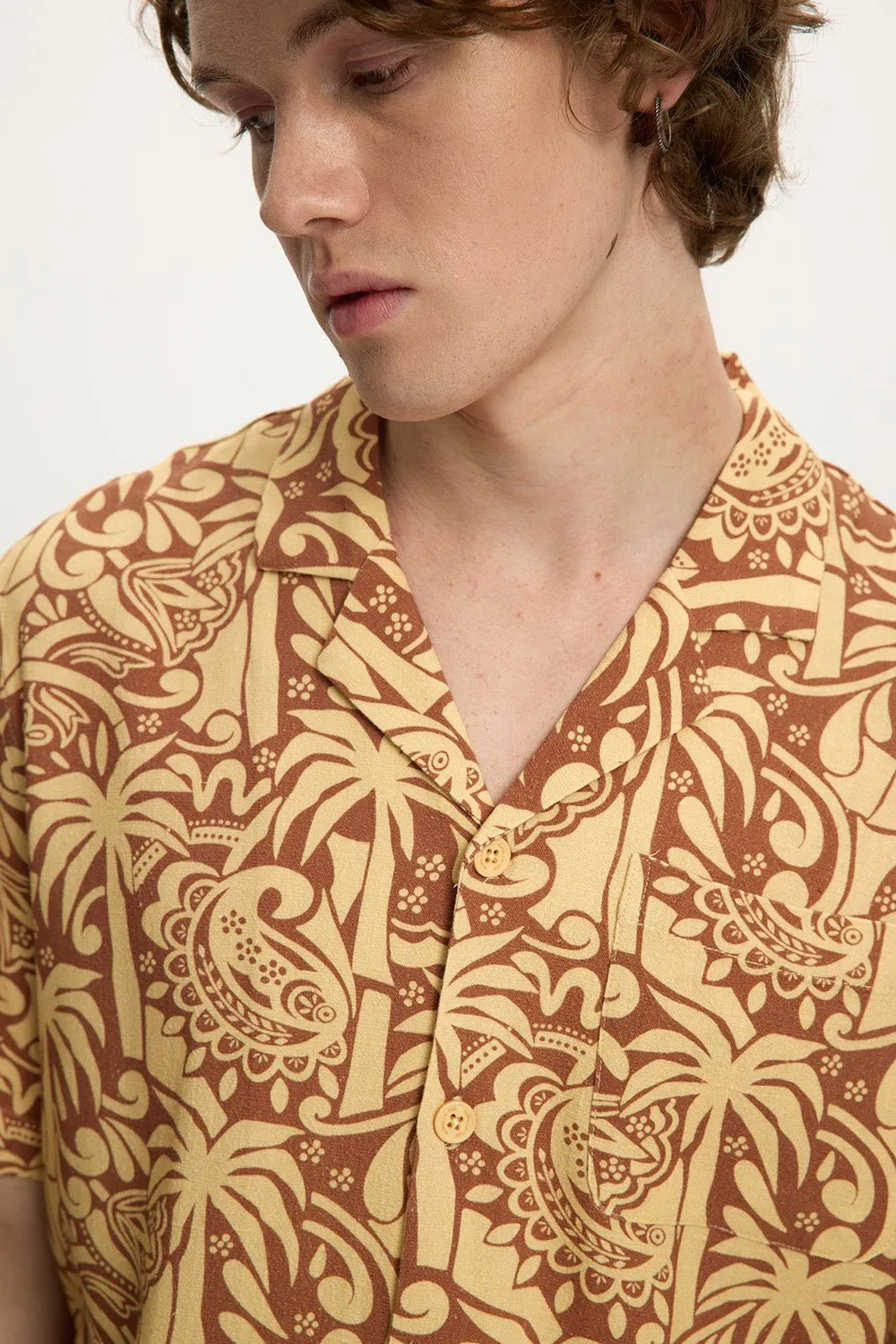 Linen Printed Yacht Shirt 2.0 sold by Kuwallatee product image thumbnail 3