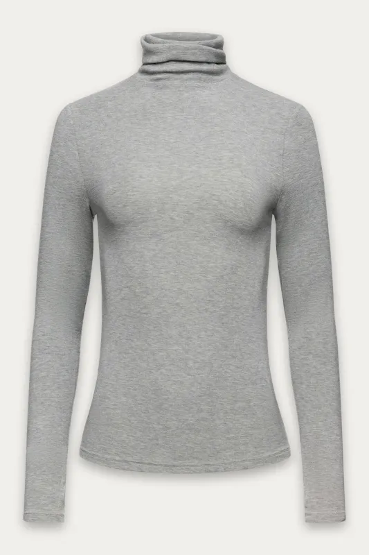 Wool Layering Turtleneck sold by Kuwallatee