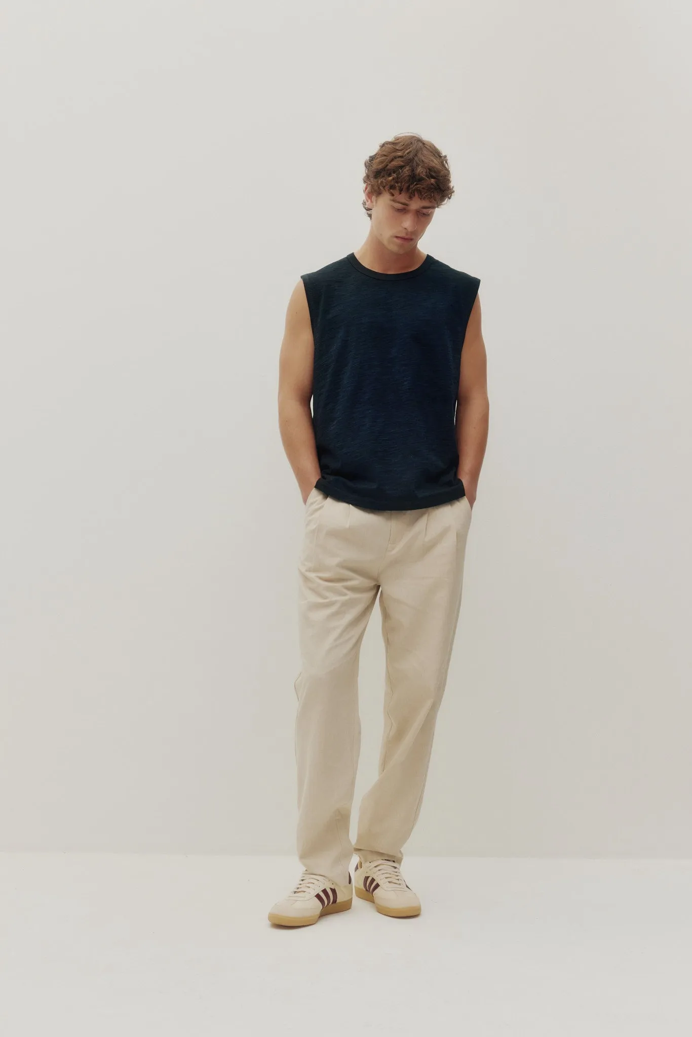 Linen Double Pleated sold by Kuwallatee product image thumbnail 2