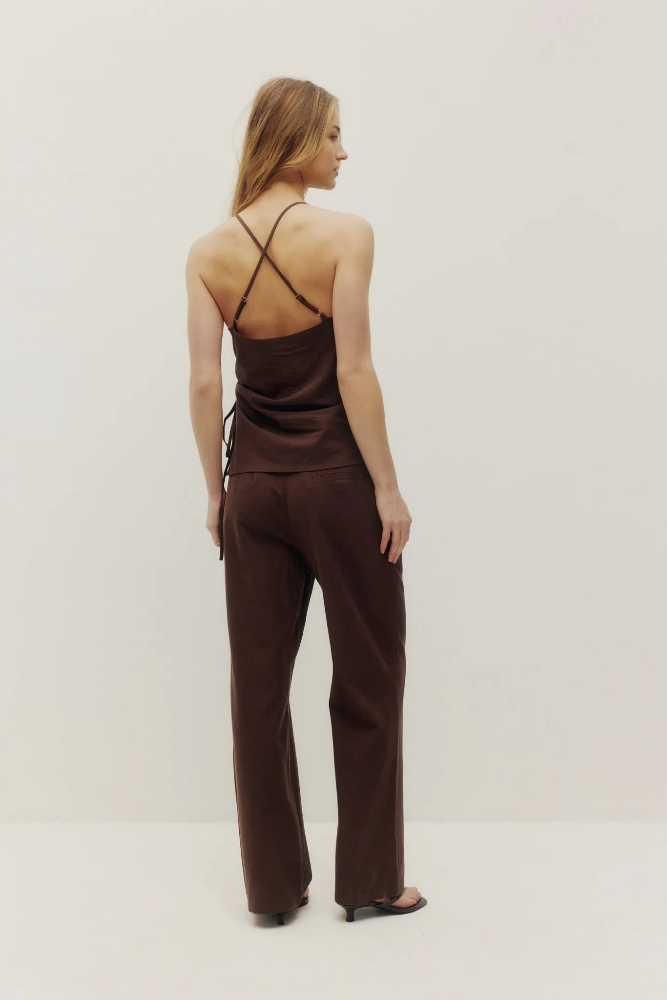 Terri Linen Halter sold by Kuwallatee product image thumbnail 3