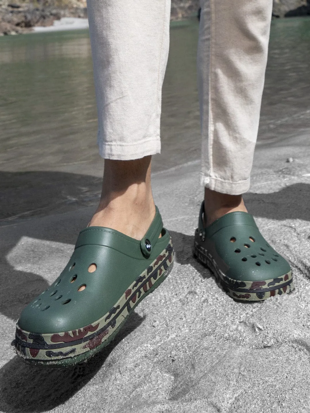 GC-4001 Olive Men's Clogs sold by Campus Shoes product image thumbnail 5