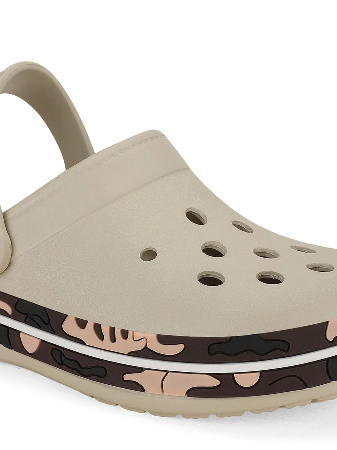 GC-4001 Beige Men's Clogs sold by Campus Shoes product image thumbnail 4