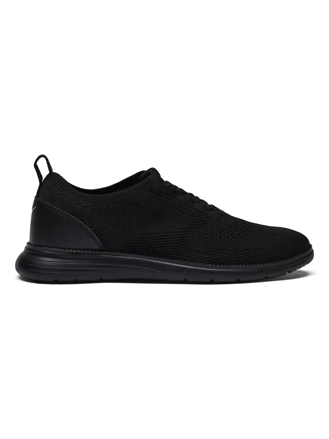 PLUNGE Black Men's Walking Shoes sold by Campus Shoes