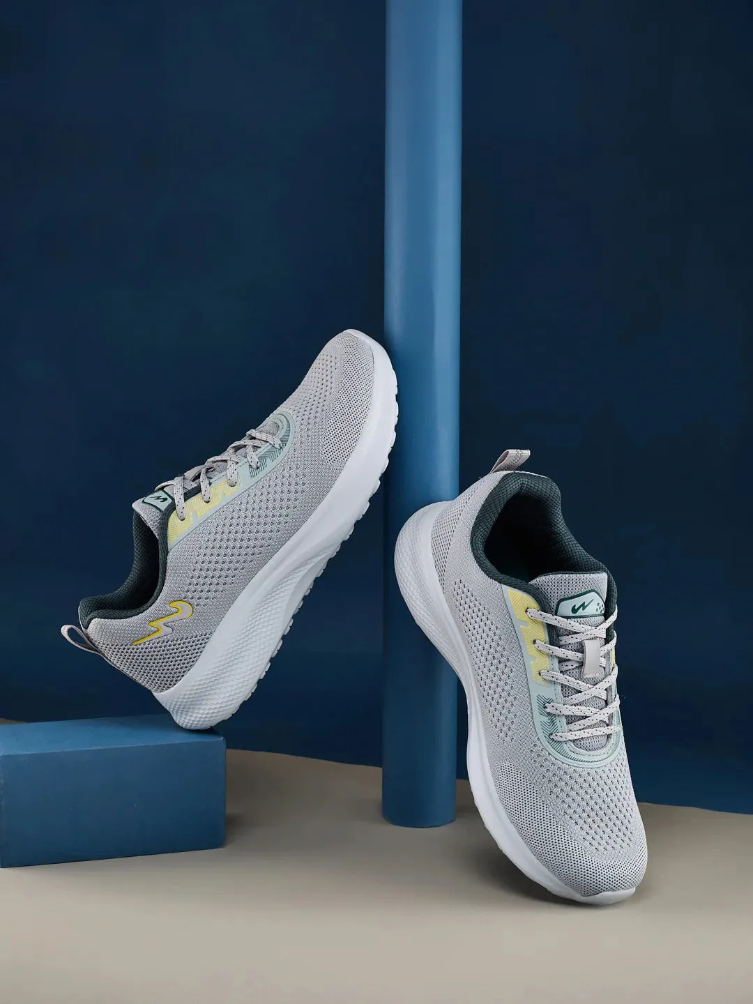 DIVIDE Grey Men's Running Shoes sold by Campus Shoes