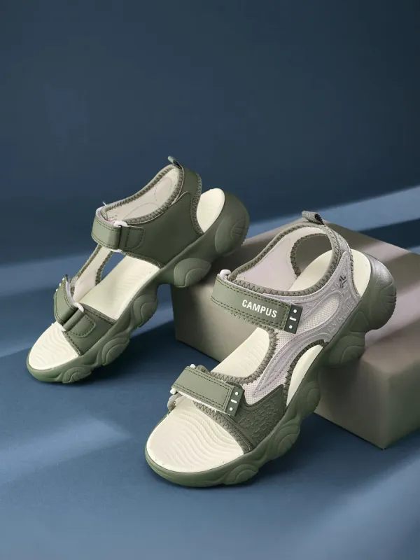 GC-22171 White Men's Sandals made by Campus Shoes