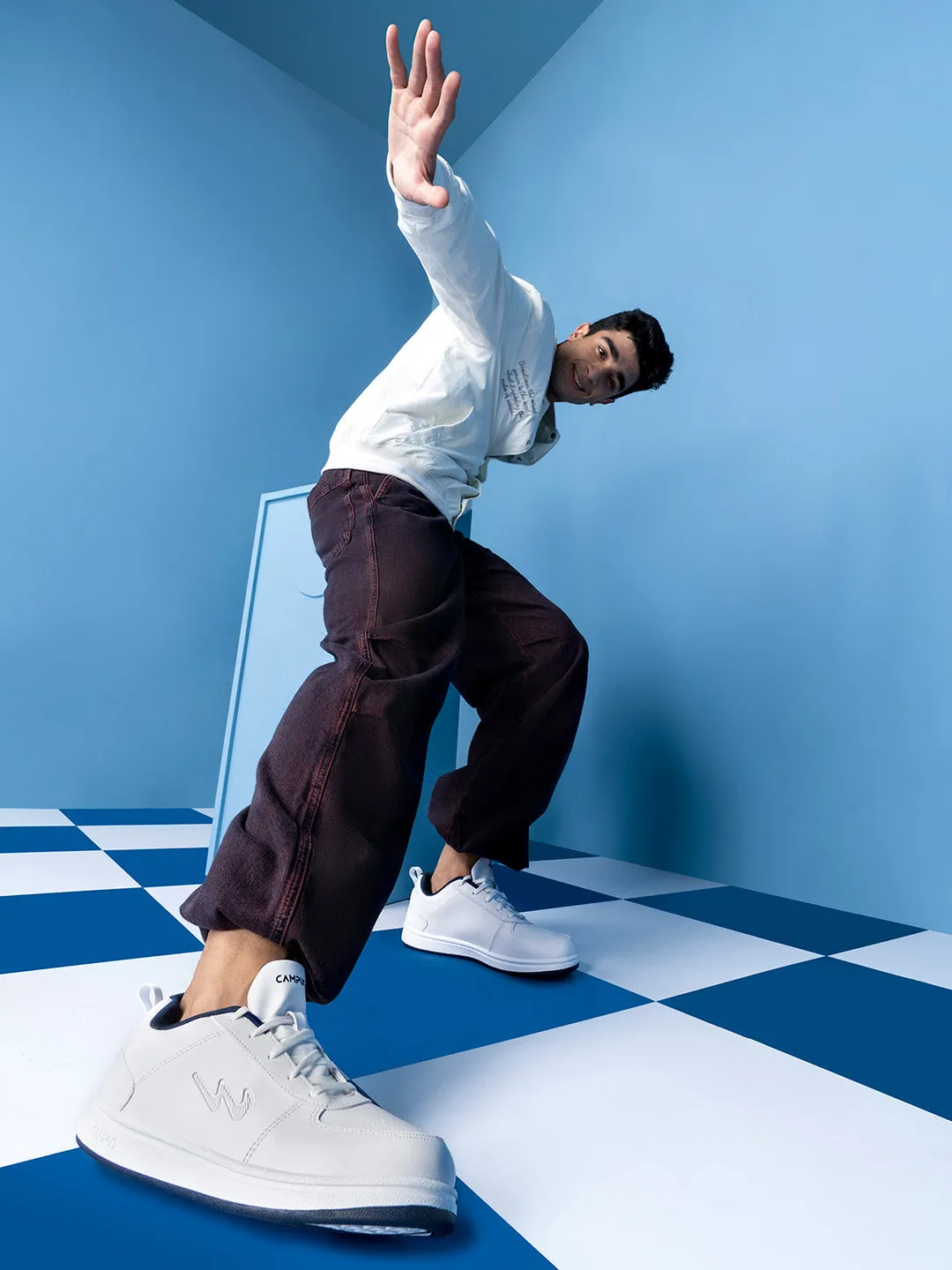 OG-D4 White Men's Sneakers sold by Campus Shoes product image thumbnail 5