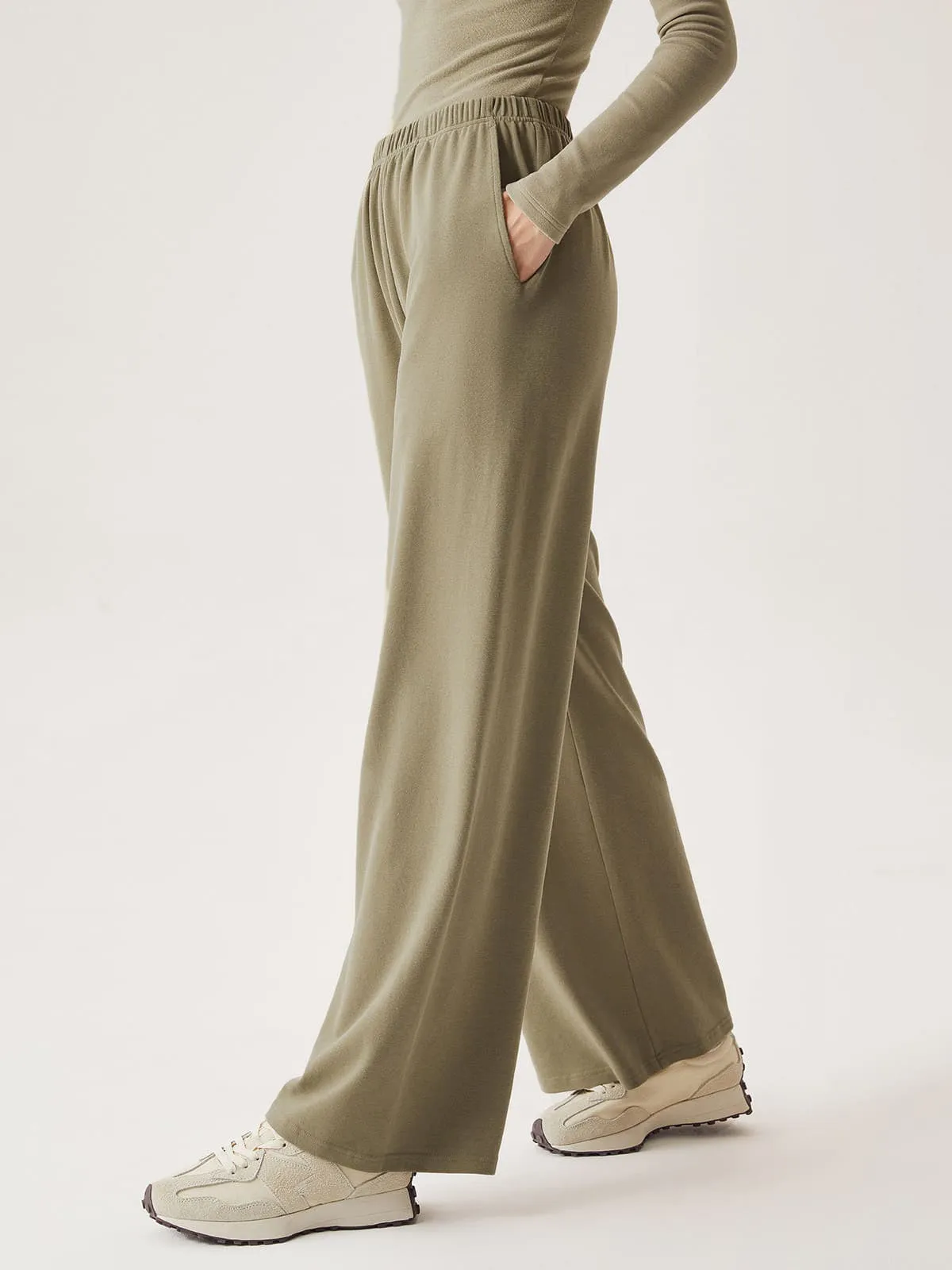Elastic Waist Tappered Wide Leg Pant sold by ogl move product image thumbnail 5