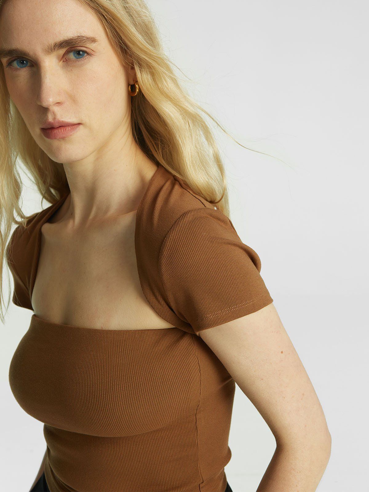 Short Sleeve Shrug sold by ogl move product image thumbnail 4