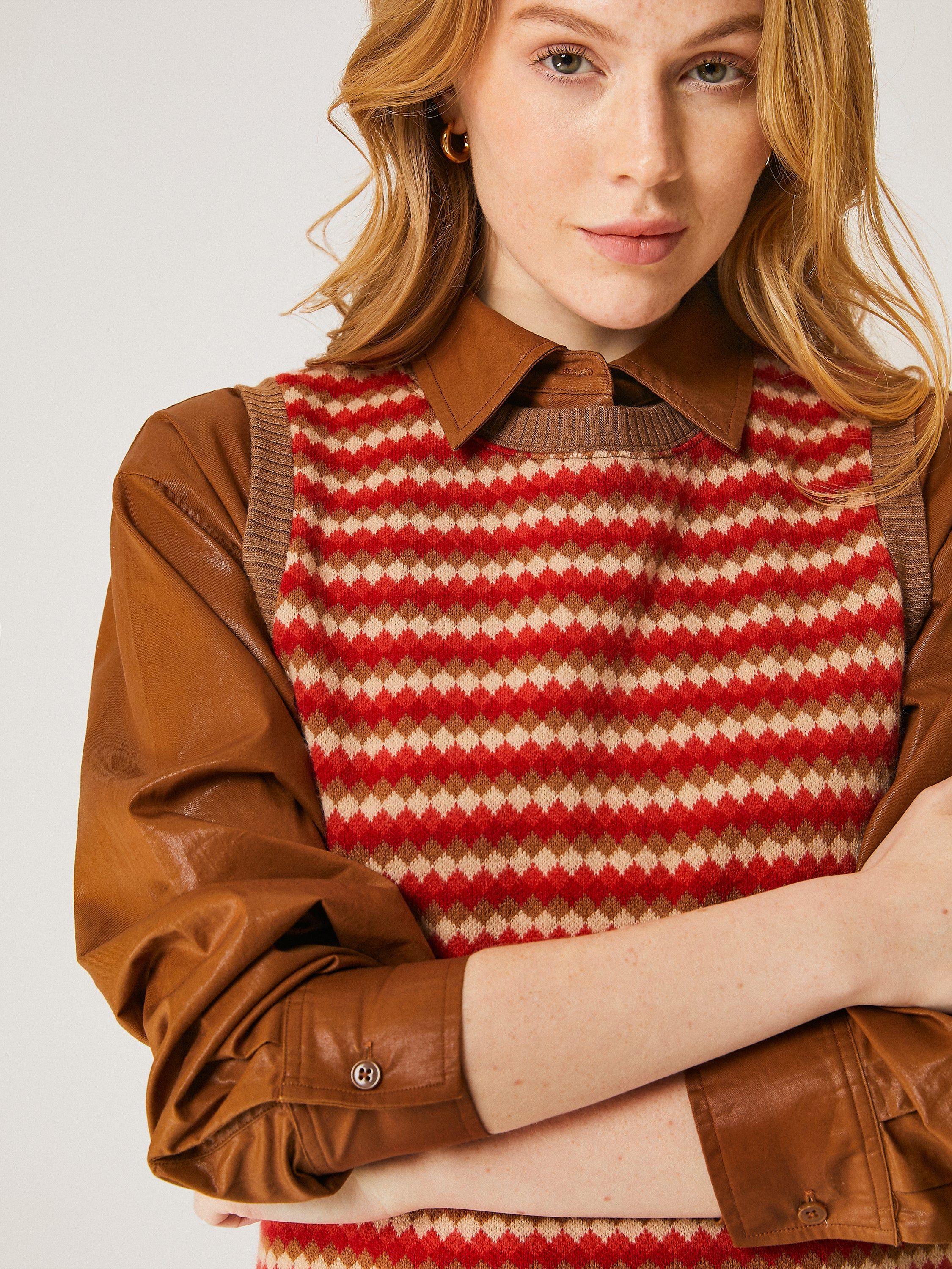Fair Isle Cashmere-like Vest sold by ogl move product image thumbnail 4