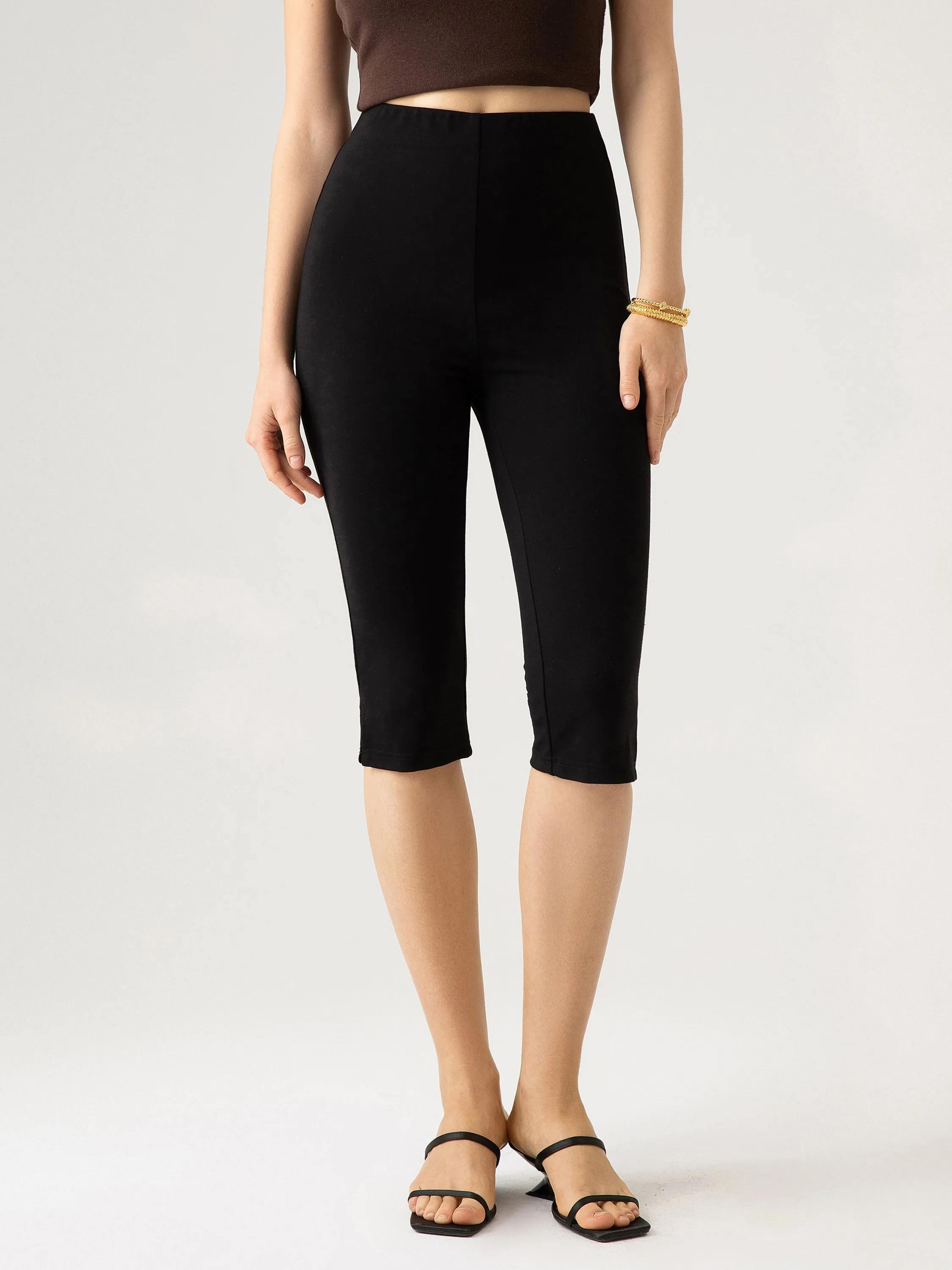 Easy Pull-On Capri sold by ogl move product image thumbnail 2