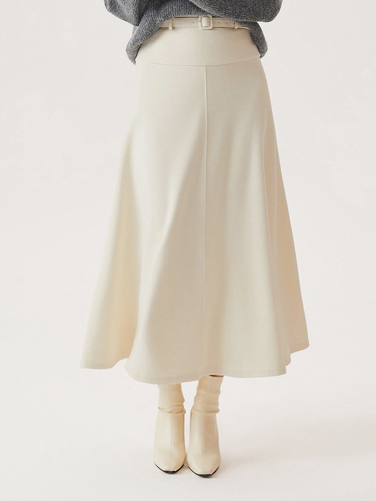 Everyday-Chic Statement Maxi Skirt with Belt sold by ogl move