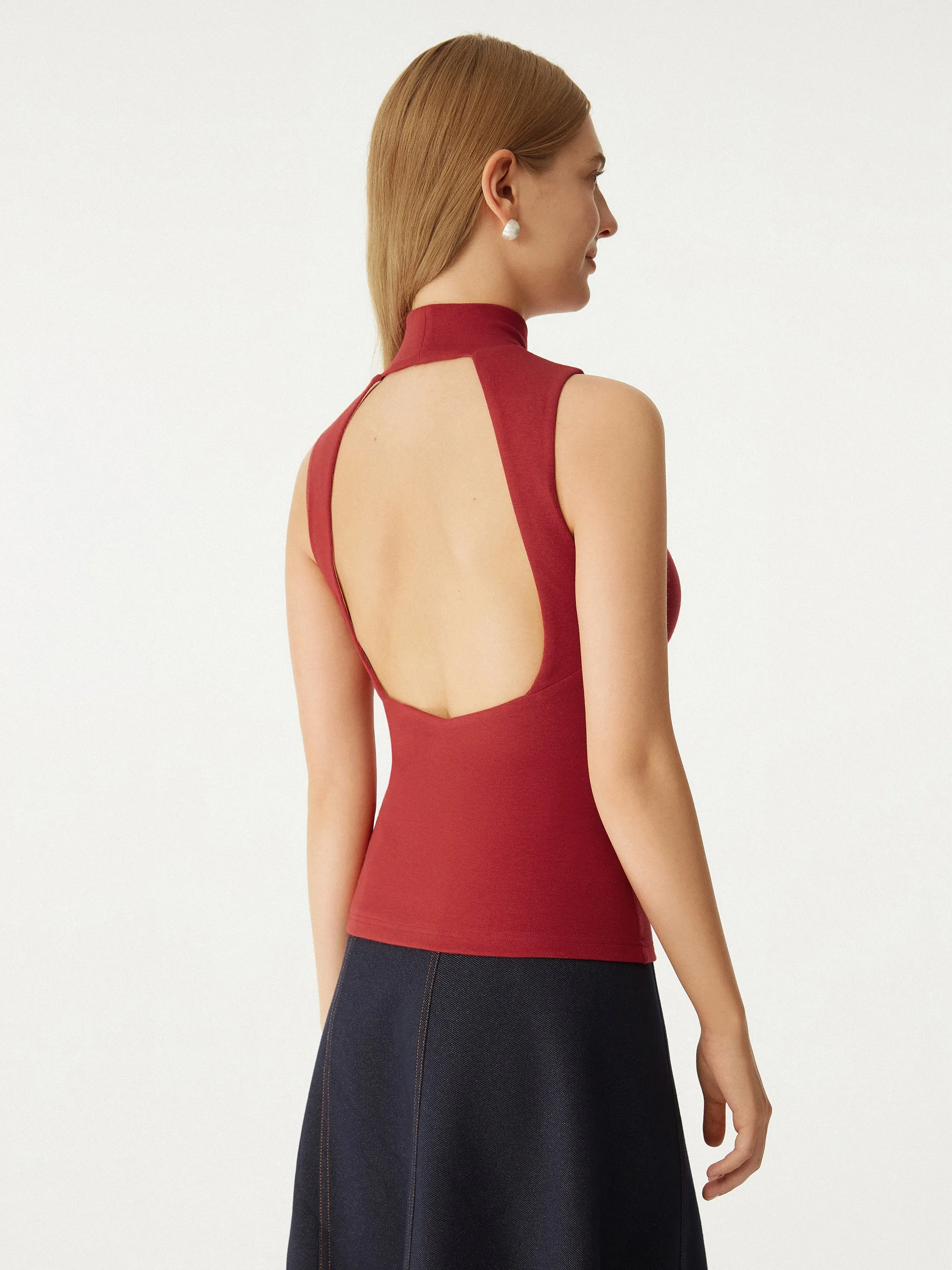 Thermal Mock Neck Open-Back Brami Top sold by ogl move product image thumbnail 4