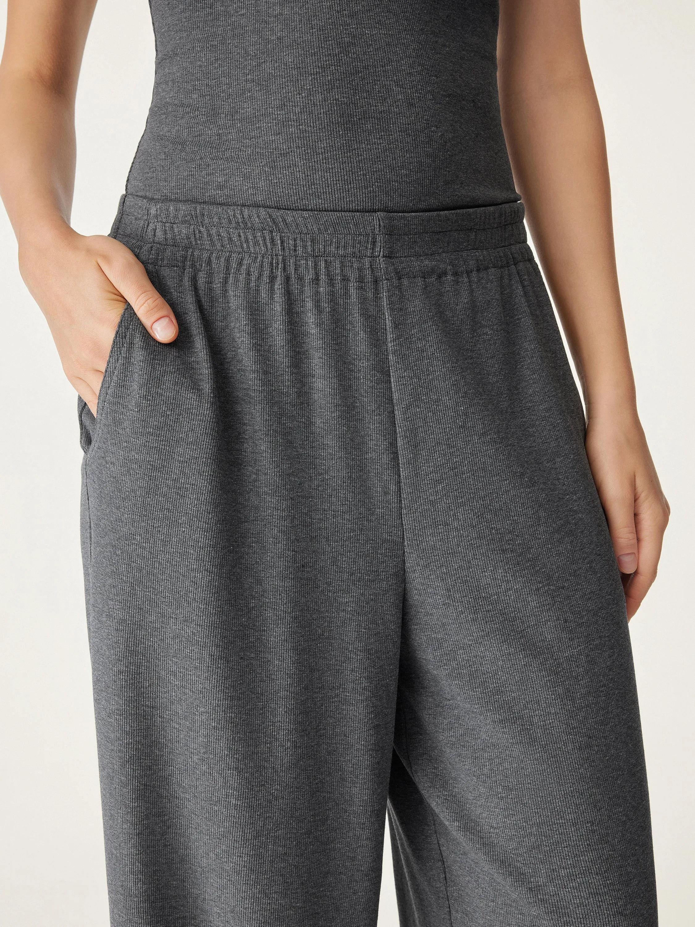 High Waisted Everyday Barrel Pant sold by ogl move product image thumbnail 3
