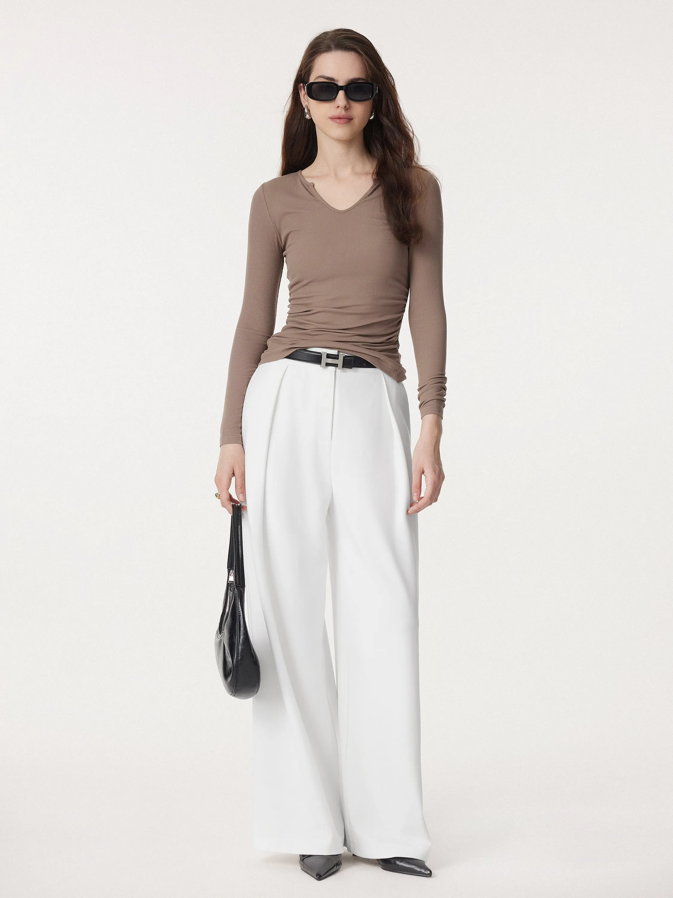 Non-sheer Airy Mid Rise Pleated Airy Trouser with Pockets sold by OGLmove product image thumbnail 5