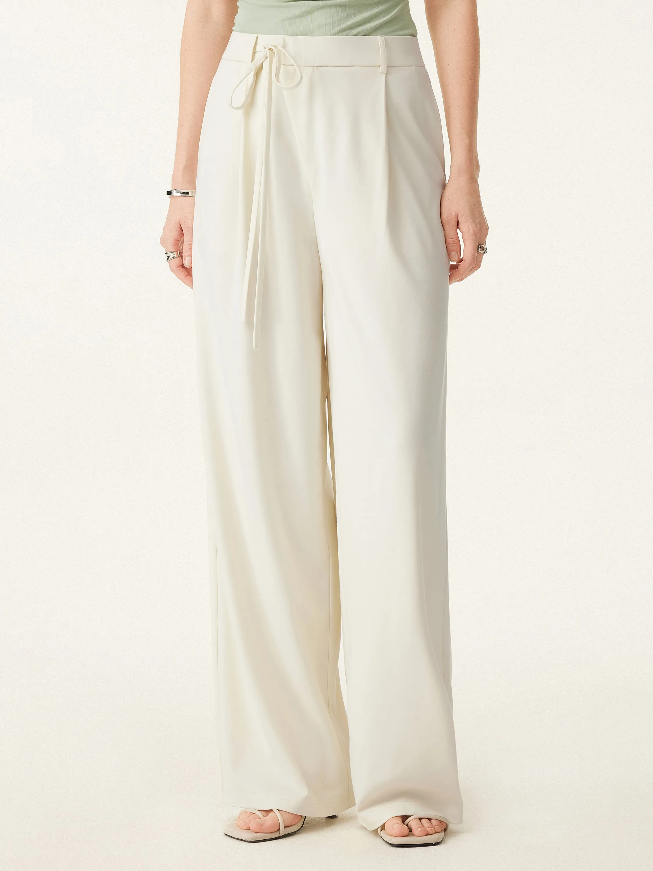 Chic Mid Rise Wide Leg Trouser with Pockets sold by ogl move product image thumbnail 4