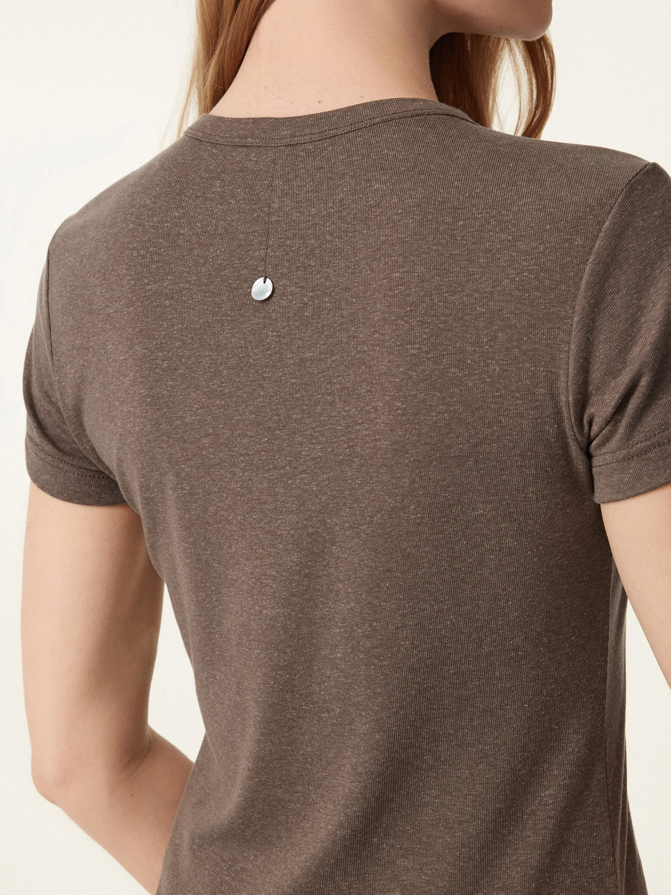 No-fail Tencel-linen Summer Tee sold by ogl move product image thumbnail 4