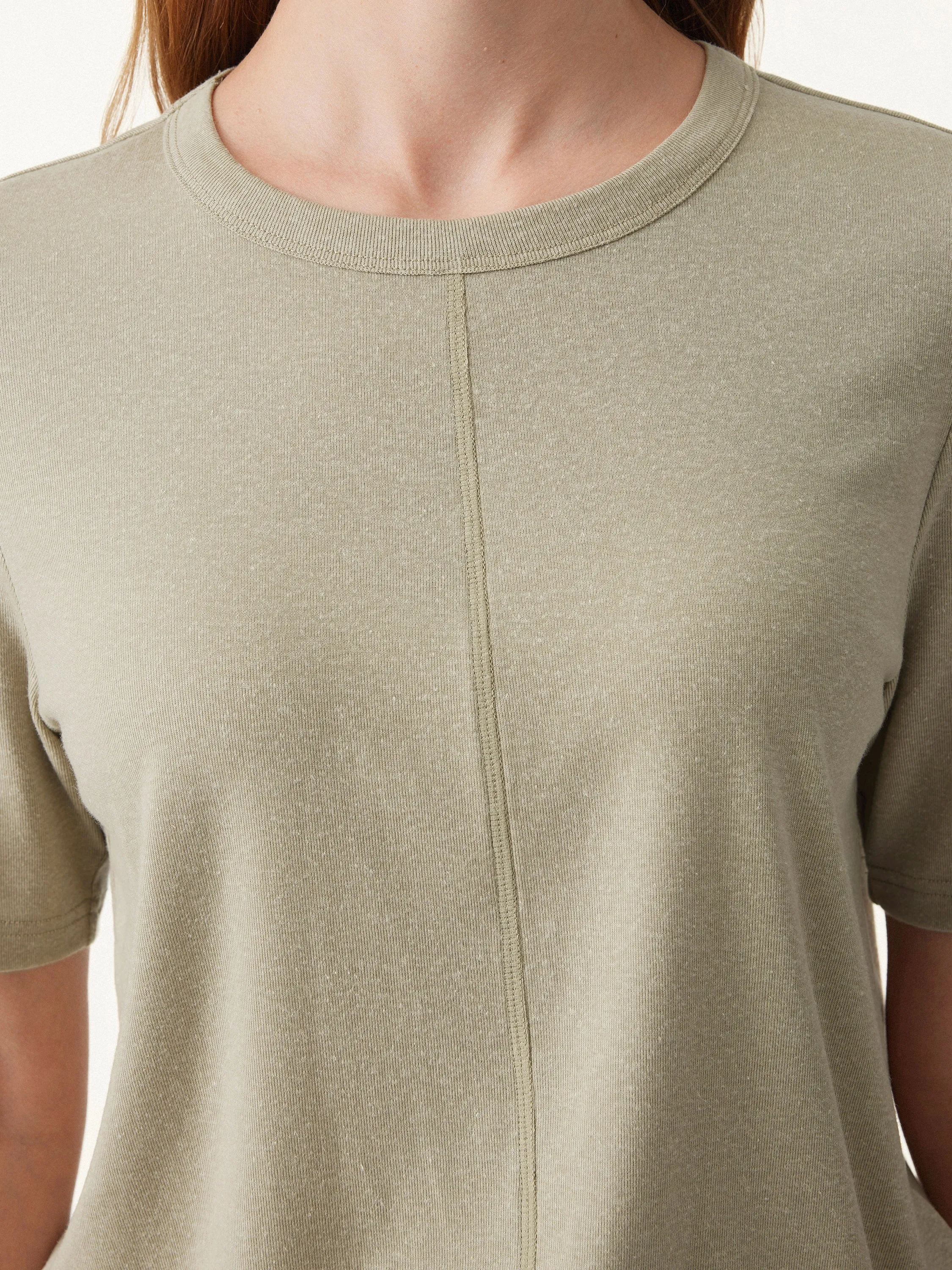 Stretch Linen Luxe Crewneck Tee sold by ogl move product image thumbnail 4