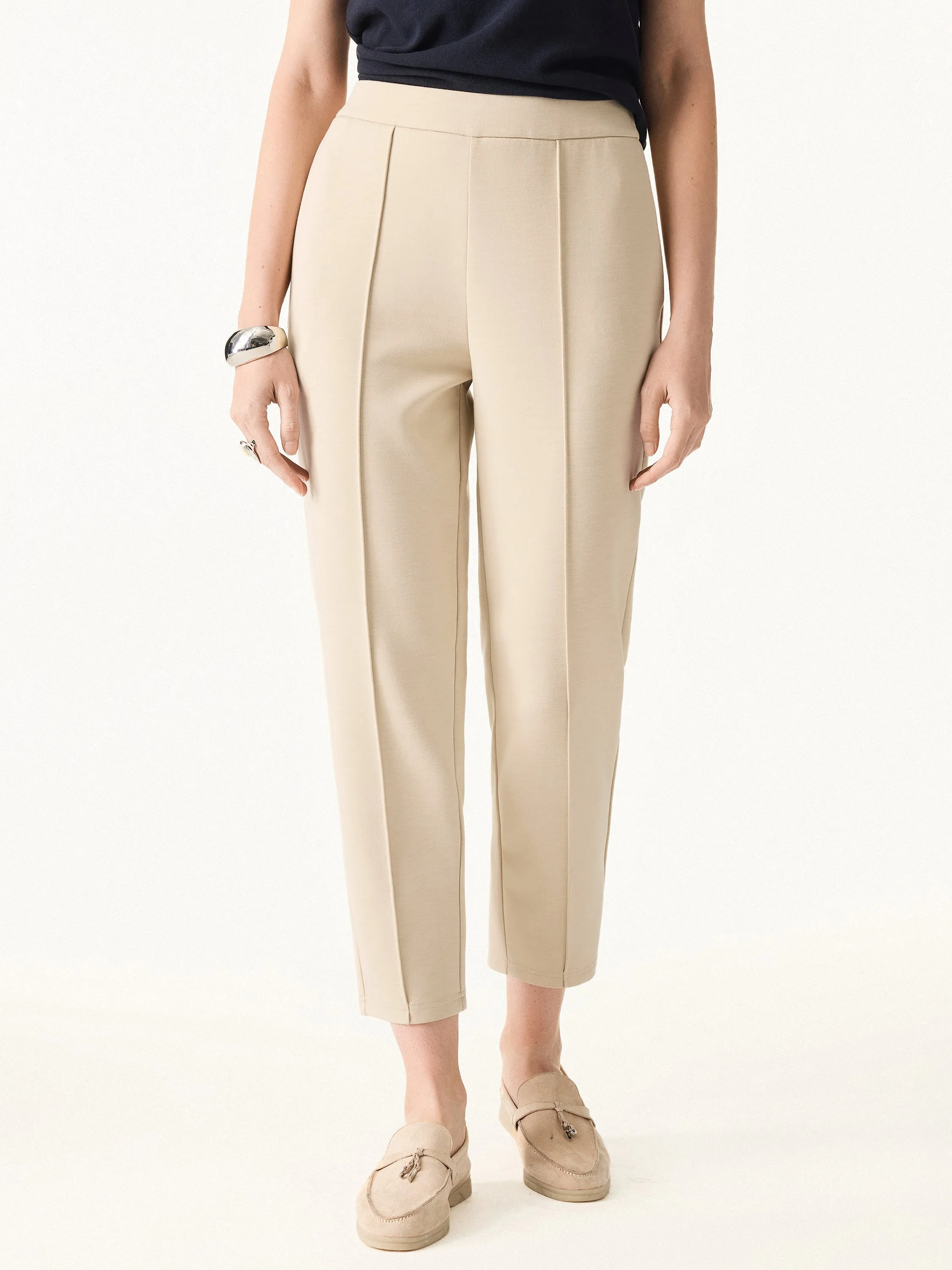 Mid Rise Cropped Tapered Leg Pull-on Pants with Pockets sold by ogl move product image thumbnail 4