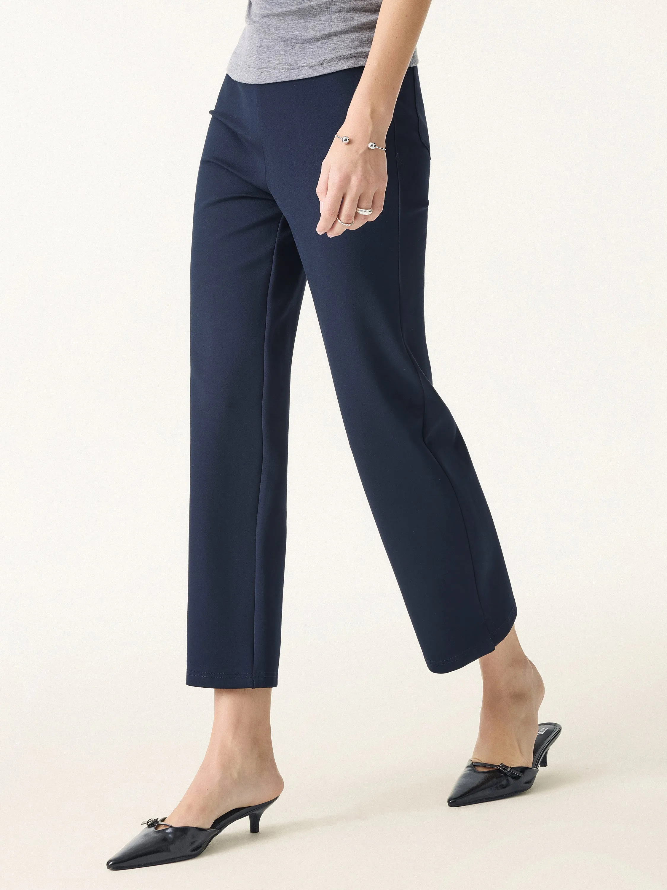 4-way Stretch Mid Rise Cropped Straight Pull-on Pants with Pockets sold by OGLmove
