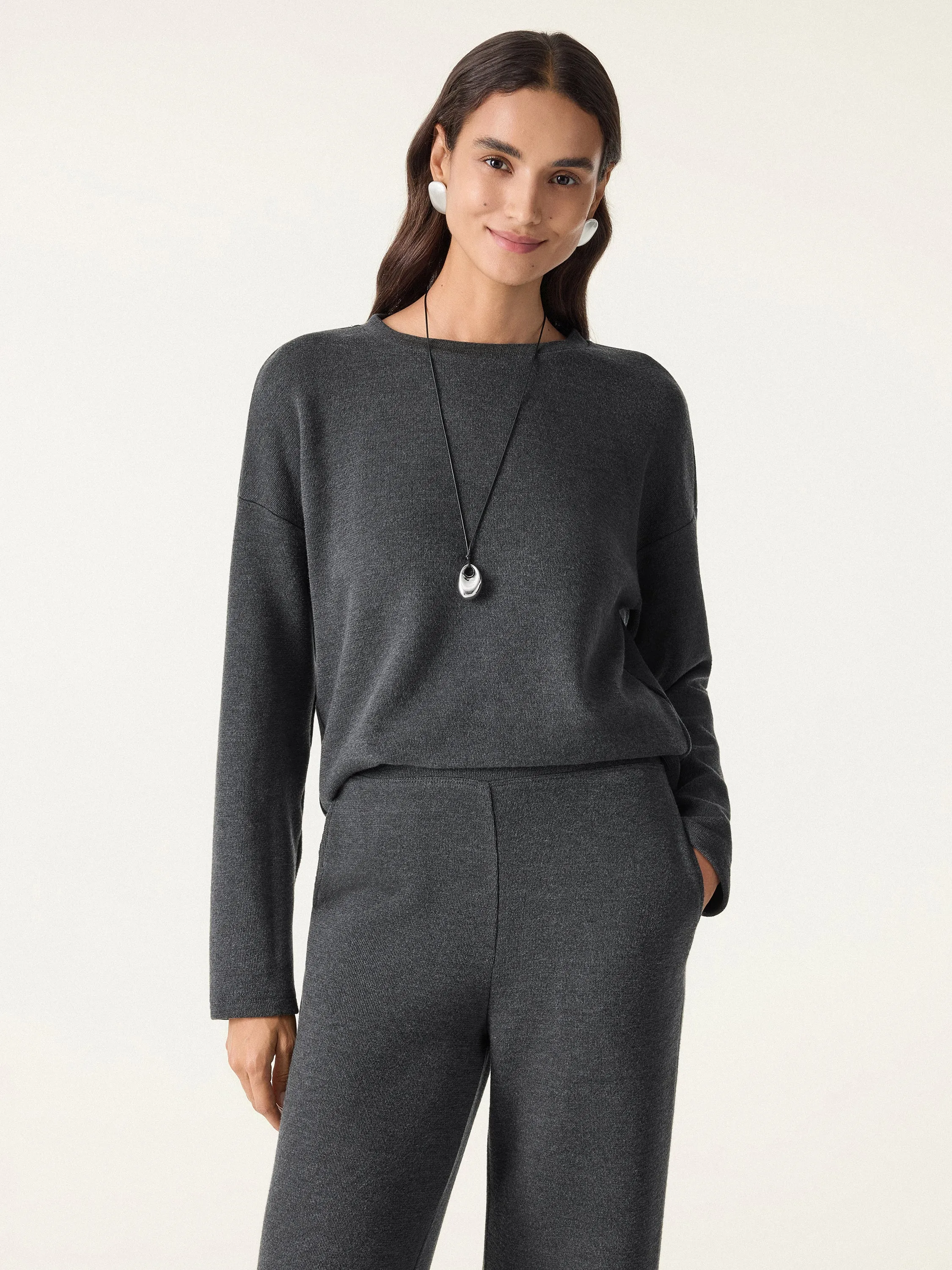 Relaxed Crew Neck Long Sleeve Top sold by OGLmove product image thumbnail 3