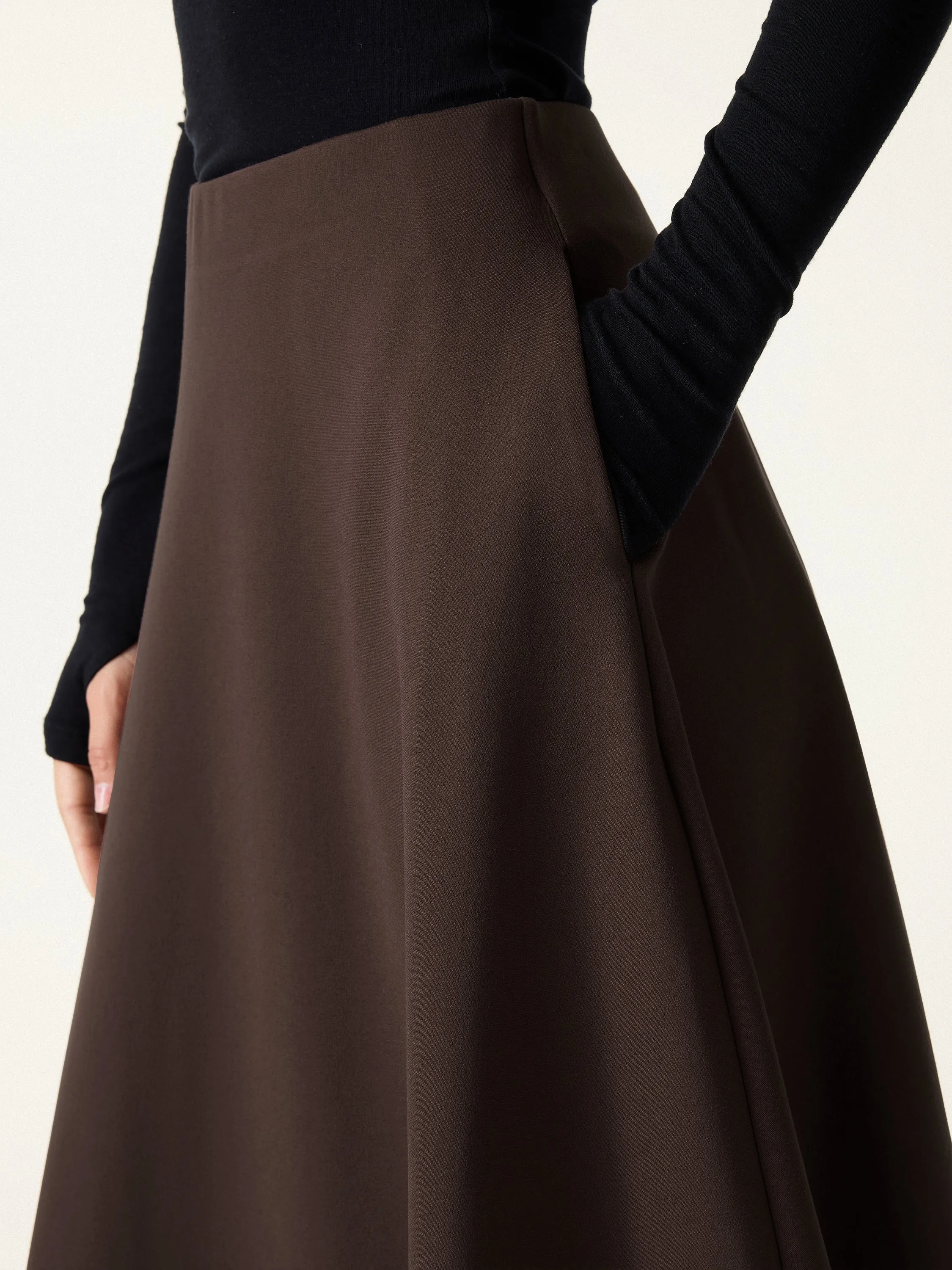 Wrinkle-Resistant High Rise Pull-on Maxi Skirts with Pockets sold by OGLmove product image thumbnail 2