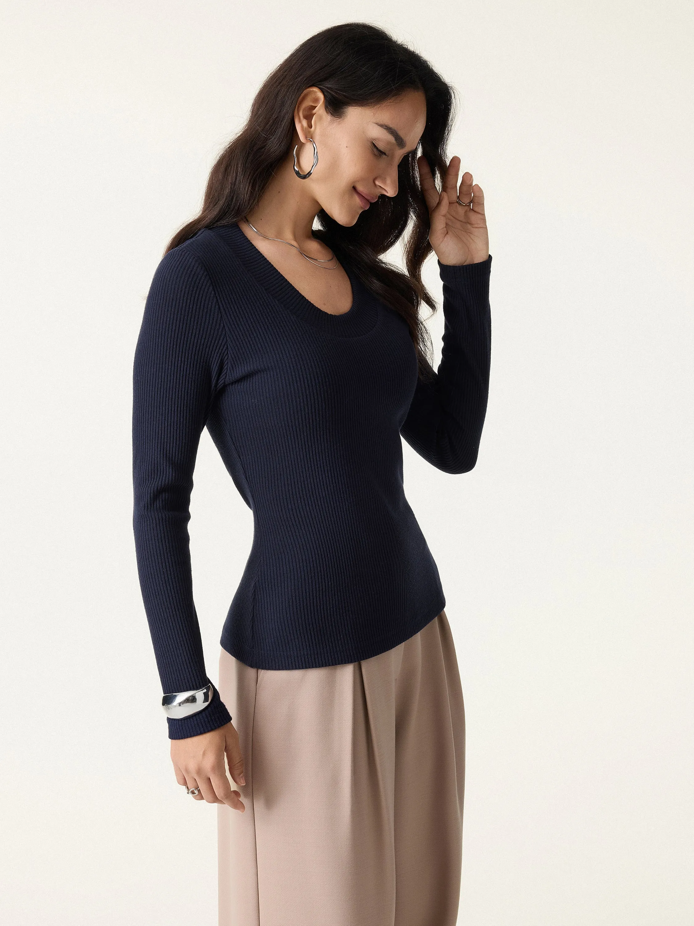 Essential Scoop Neck Ribbed Long Sleeve Brami sold by ogl move product image thumbnail 5