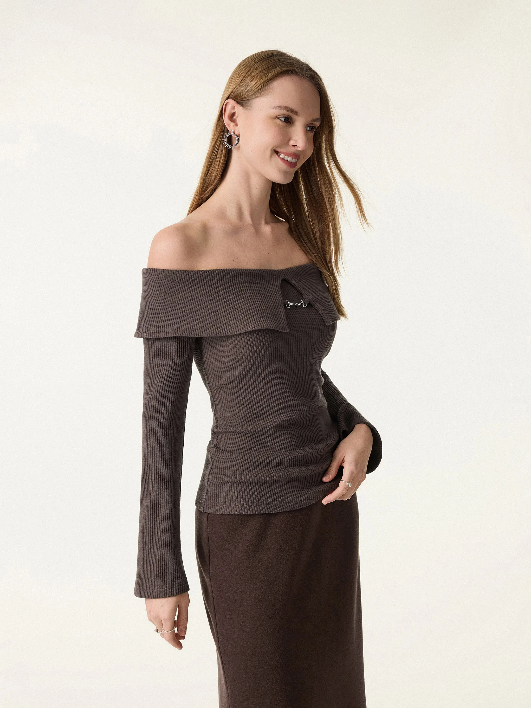 Non-Slip Metal Chain Detail Cold Shoulder Brami sold by OGLmove product image thumbnail 5