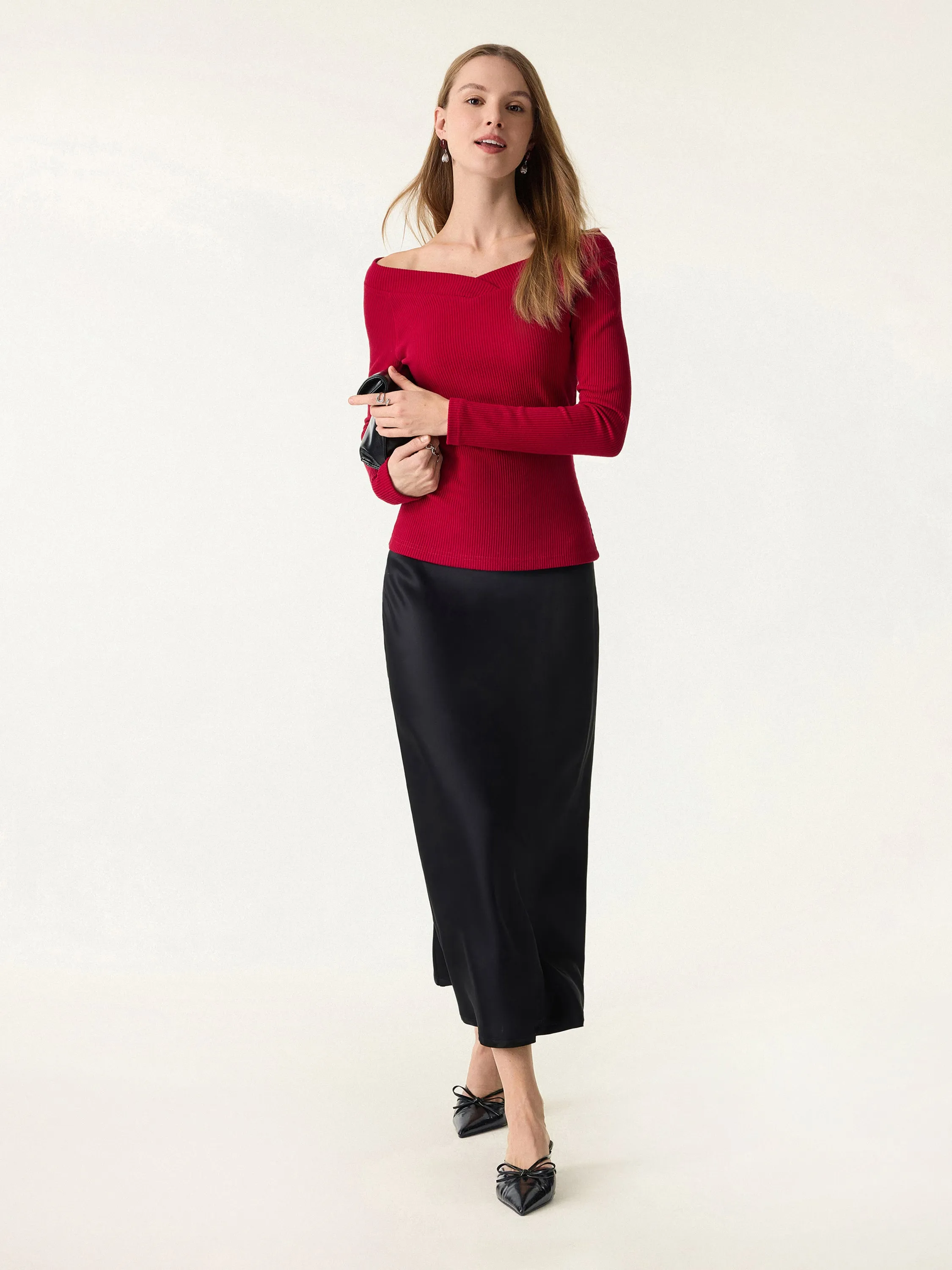 Non-Slip Ribbed Wide V-Neck Brami Top sold by OGLmove product image thumbnail 3