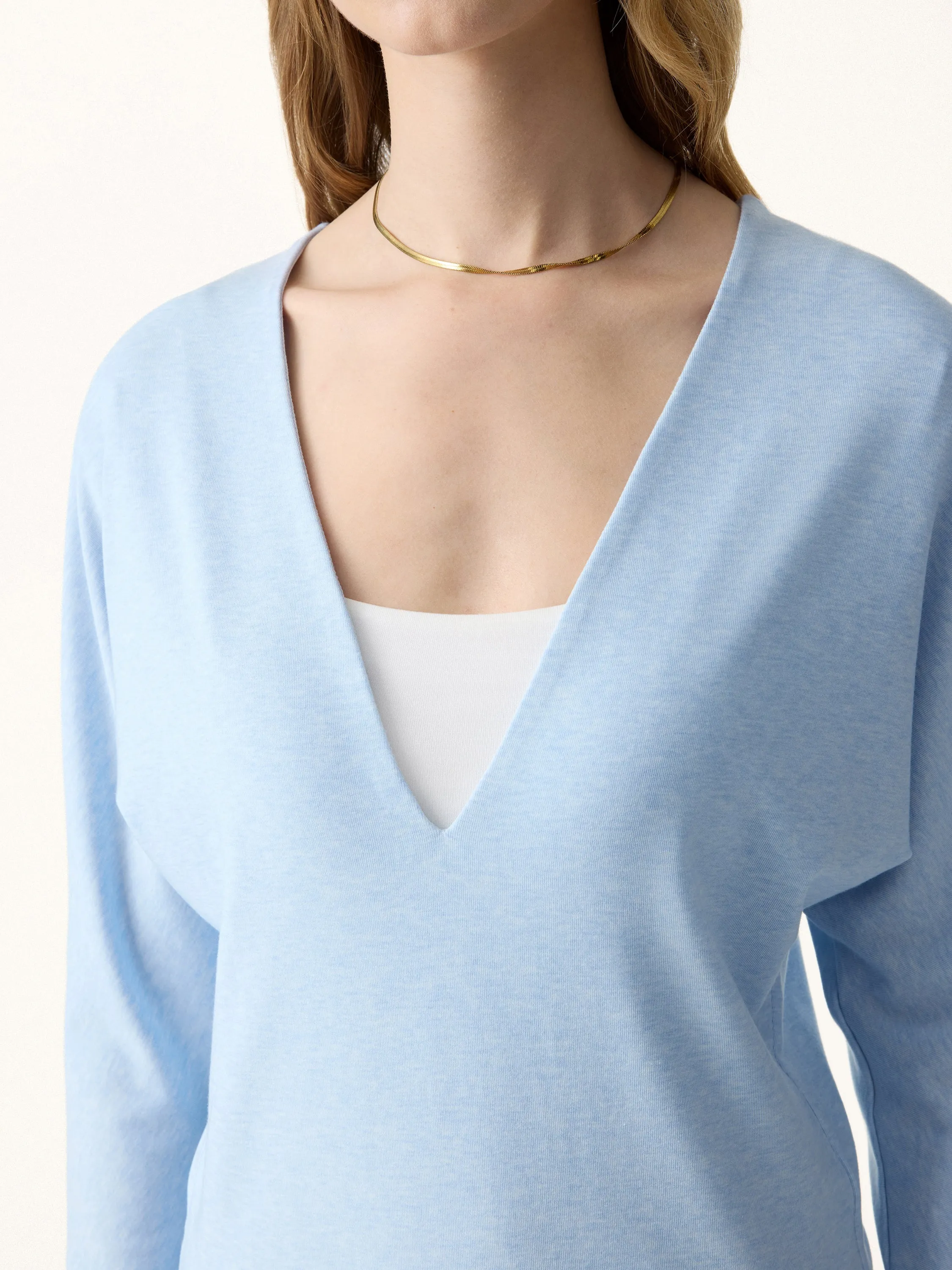 Non-Itch Lyocell Wool Relaxed V-Neck Batwing Sleeve Top sold by OGLmove product image thumbnail 3